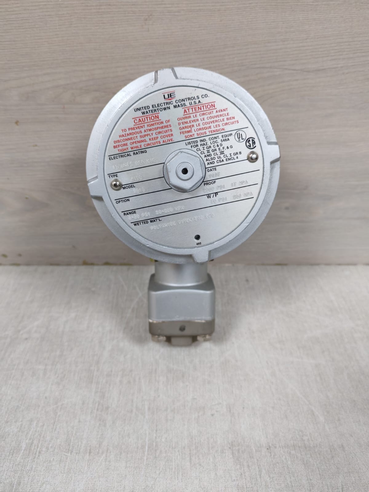 ED ELECTRIC CONTROLS J120 S51B PRESSURE SWITCH 15AMPS 480VAC
