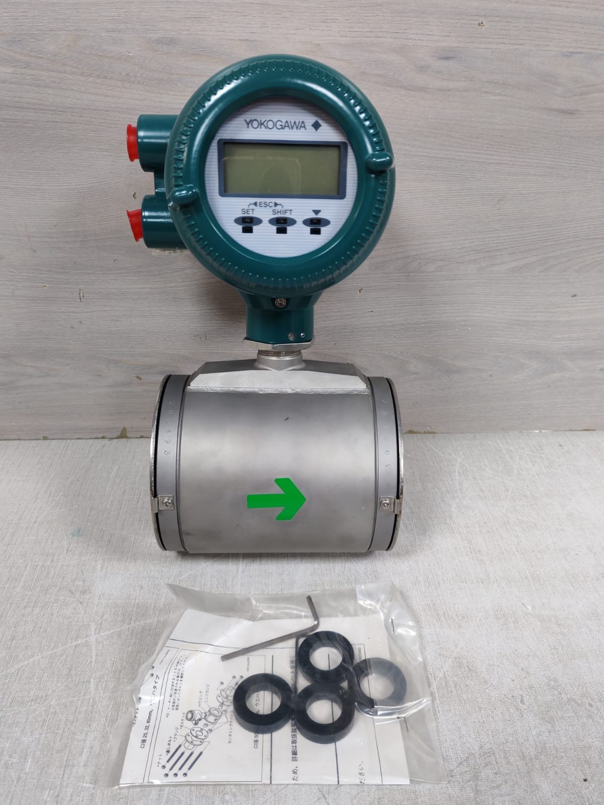 YOKOGAWA AXF080G S1 / AXF080G-E1AH1S-AA12-21B ADMAG AXF MAGNETIC FLOWMETER