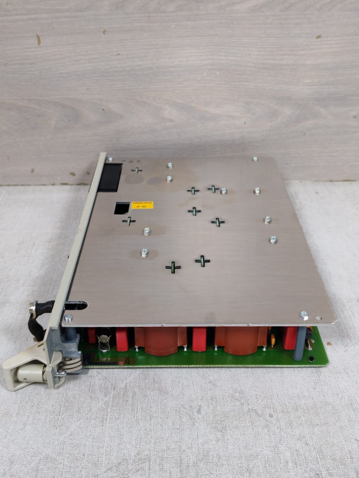 Siemens 6ES5-955-7NC12 SIEMENS SIMATIC S5 6ES5-955-7NC12 / 6ES5955-7NC12 POWER SUPPLY MODULE 6