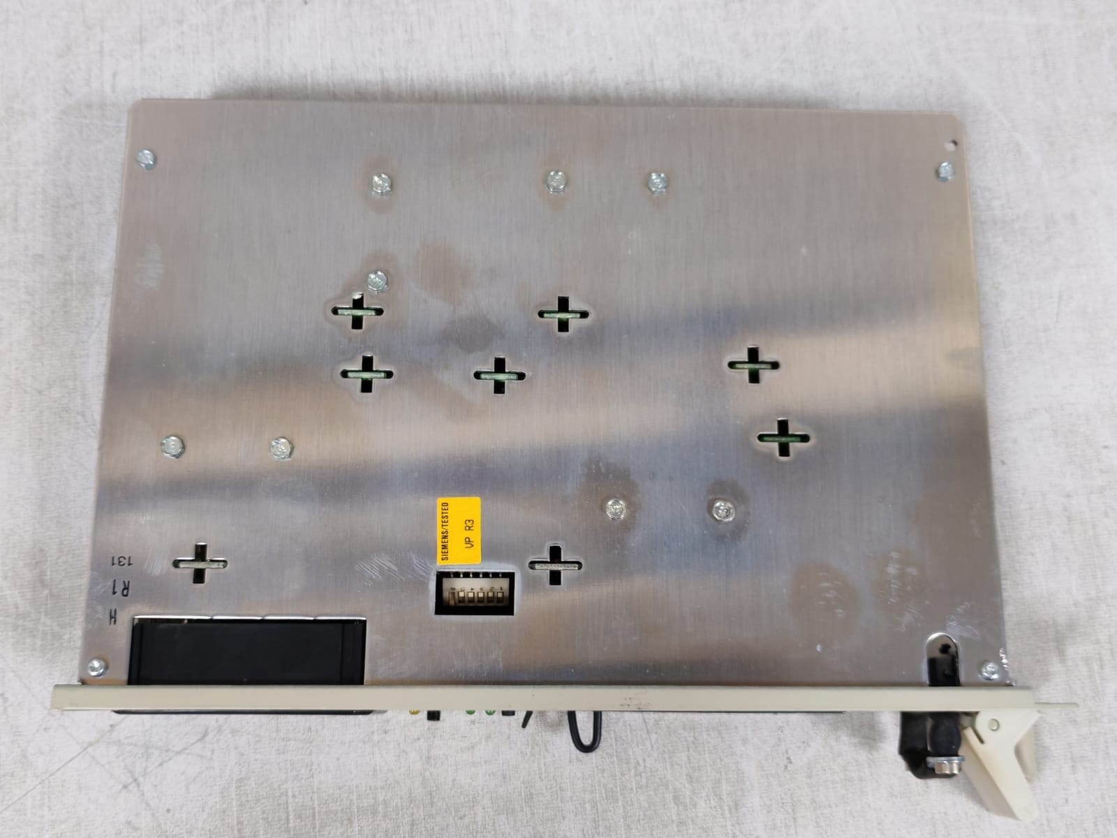 Siemens 6ES5-955-7NC12 SIEMENS SIMATIC S5 6ES5-955-7NC12 / 6ES5955-7NC12 POWER SUPPLY MODULE 7