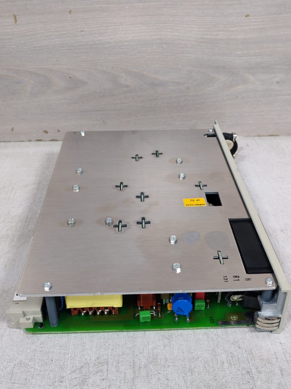 Siemens 6ES5-955-7NC12 SIEMENS SIMATIC S5 6ES5-955-7NC12 / 6ES5955-7NC12 POWER SUPPLY MODULE 8