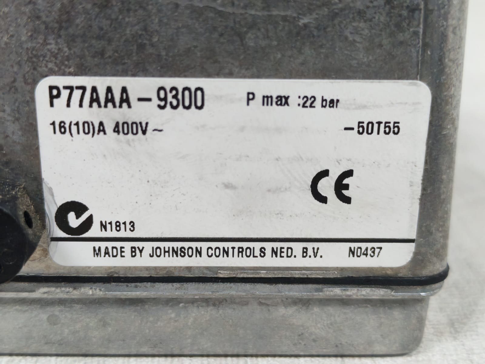 Johnson Controls P77AAA-9300 JOHNSON CONTROLS P77AAA-9300 PRESSURE CONTROL 1BAR 7