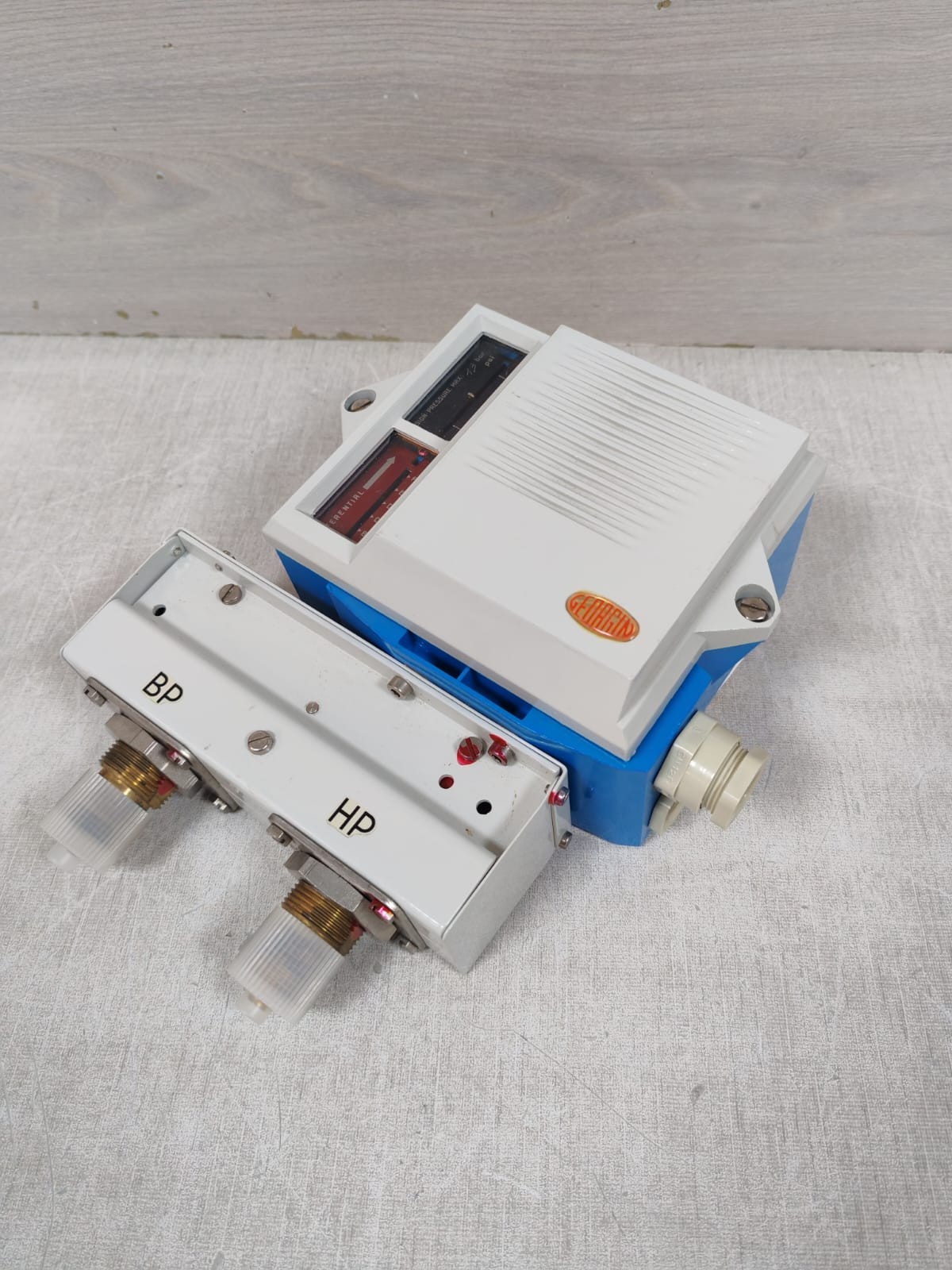 GEORGIN DPB16P10 / OPD16BJSA0000 GEORGIN DPB16P10 / OPD16BJSA0000 PRESSURE SWITCH 0.150A 13 BAR 3