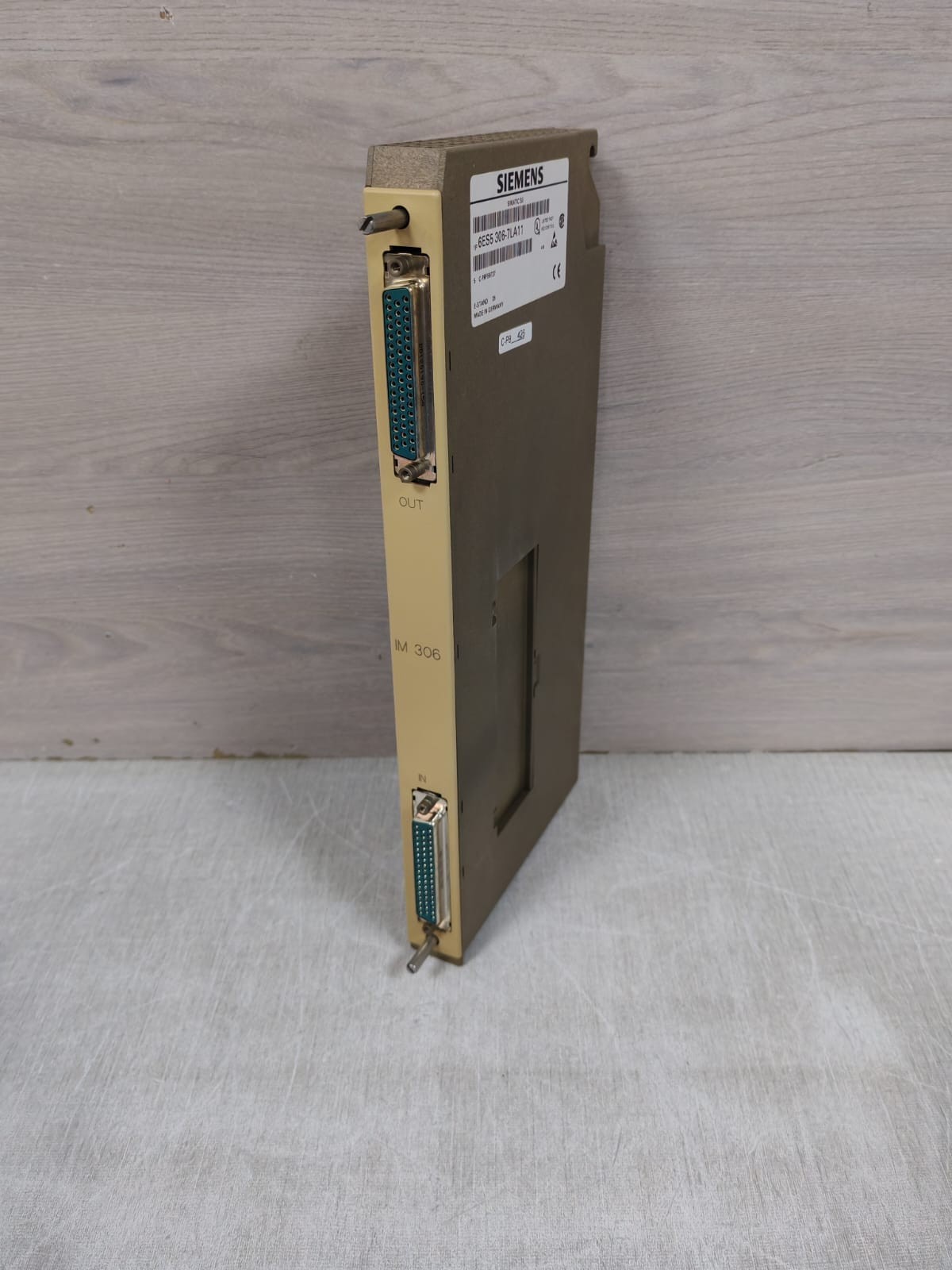 Siemens 6ES5 306-7LA11 SIEMENS SIMATIC S5 6ES5 306-7LA11 INTERFACE MODULE E-STAND: 05 3