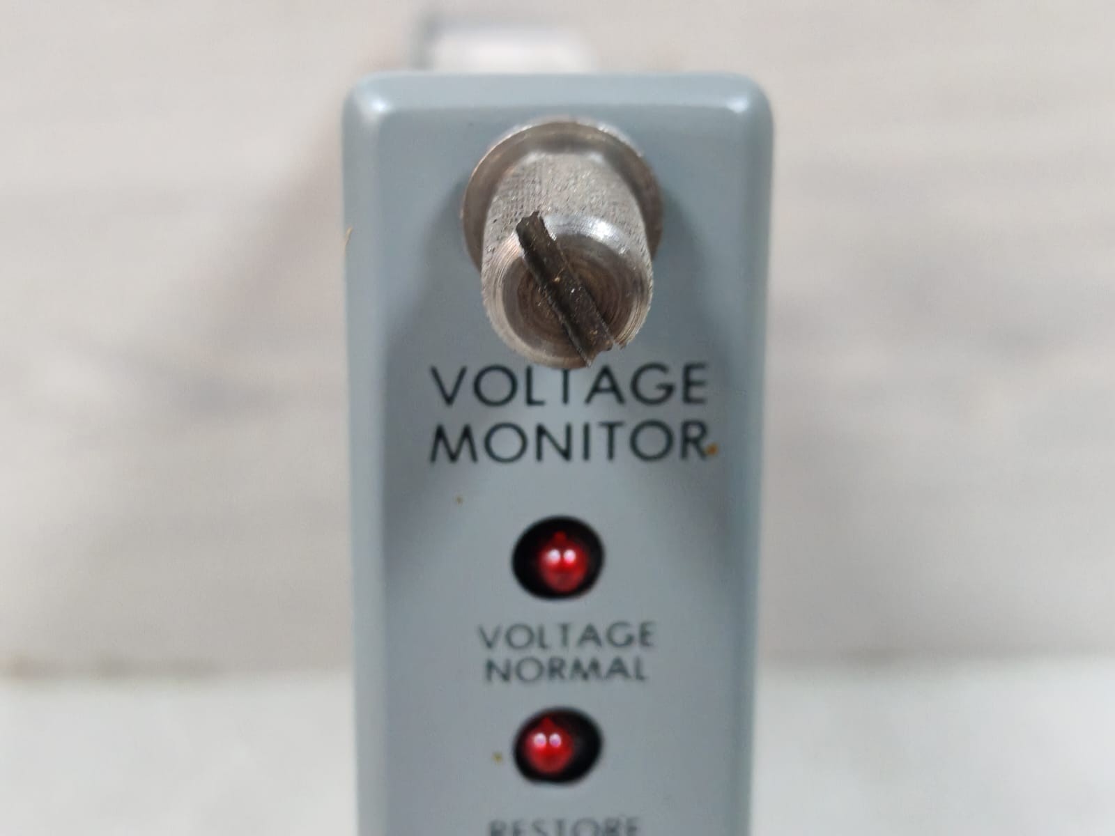 BAILEY CONTROLS L25438D5 BAILEY CONTROLS L25438D5 VOLTAGE MONITOR 3