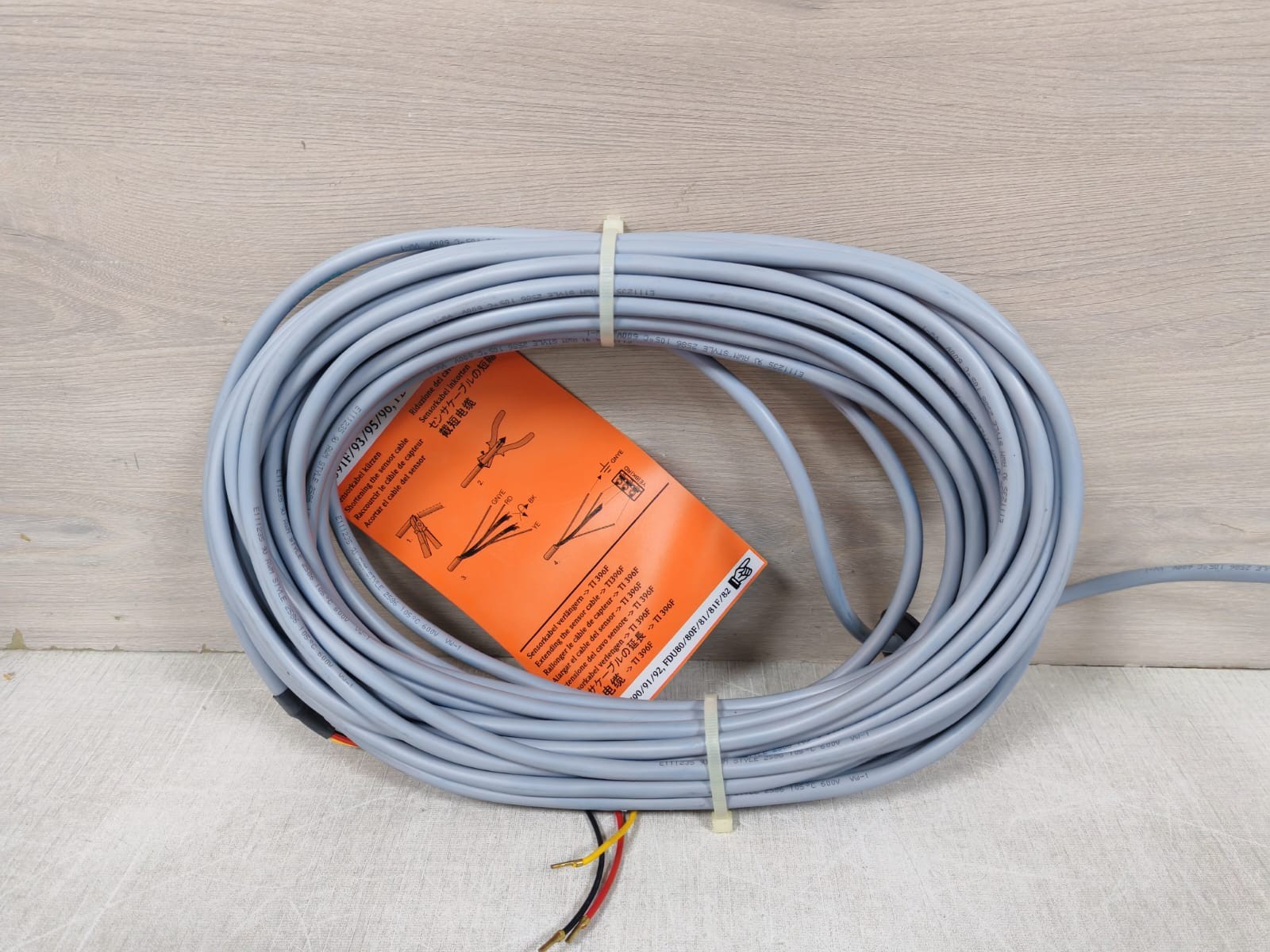 Endress+Hauser FDU92-RG4A ENDRESS+HAUSER FDU92-RG4A PROSONIC S ULTRASONIC SENSOR 6