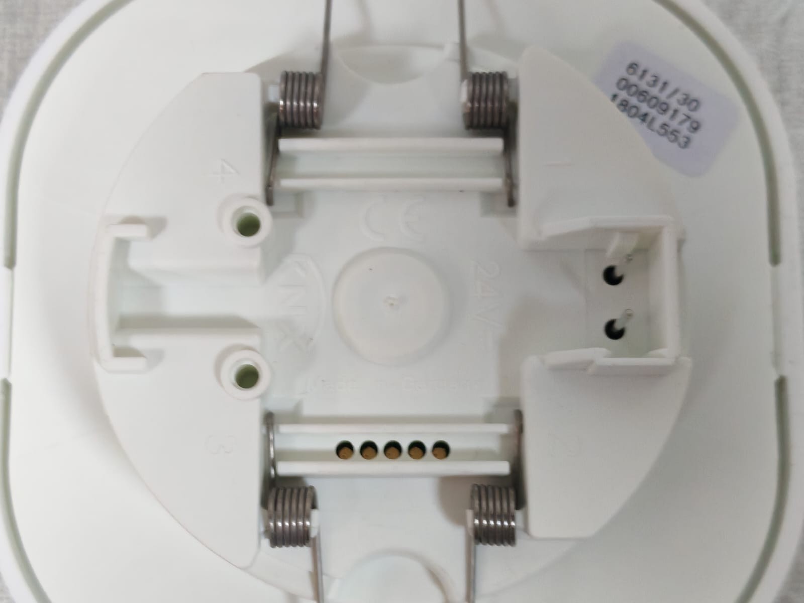 ABB 6131/30-24-500 /6131/30-(2)(1..)-500 ABB 6131/30-24-500 /6131/30-(2)(1..)-500 KNX BUSCH PRESENCE DETECTORS 8