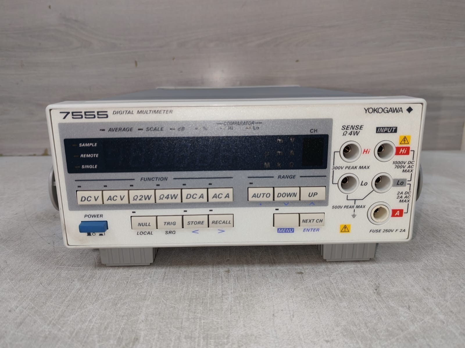 YOKOGAWA 7555 / 755501 -7-F 12WB18631 L DIGITAL MULTIMETER UNIT 230V