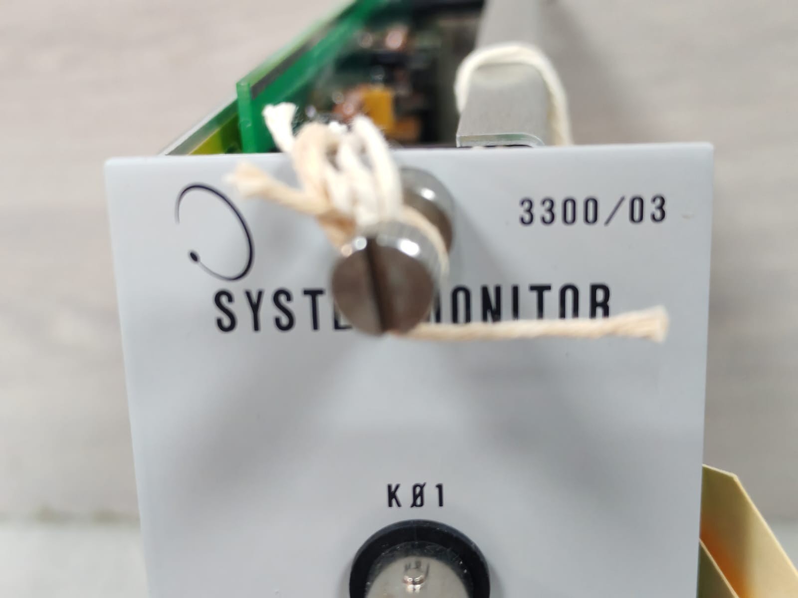 Bently Nevada 3300/03 3300/03-01-01 BENTLY NEVADA 3300/03 3300/03-01-01 SYSTEM MONITOR INTERFACE MODULE 2