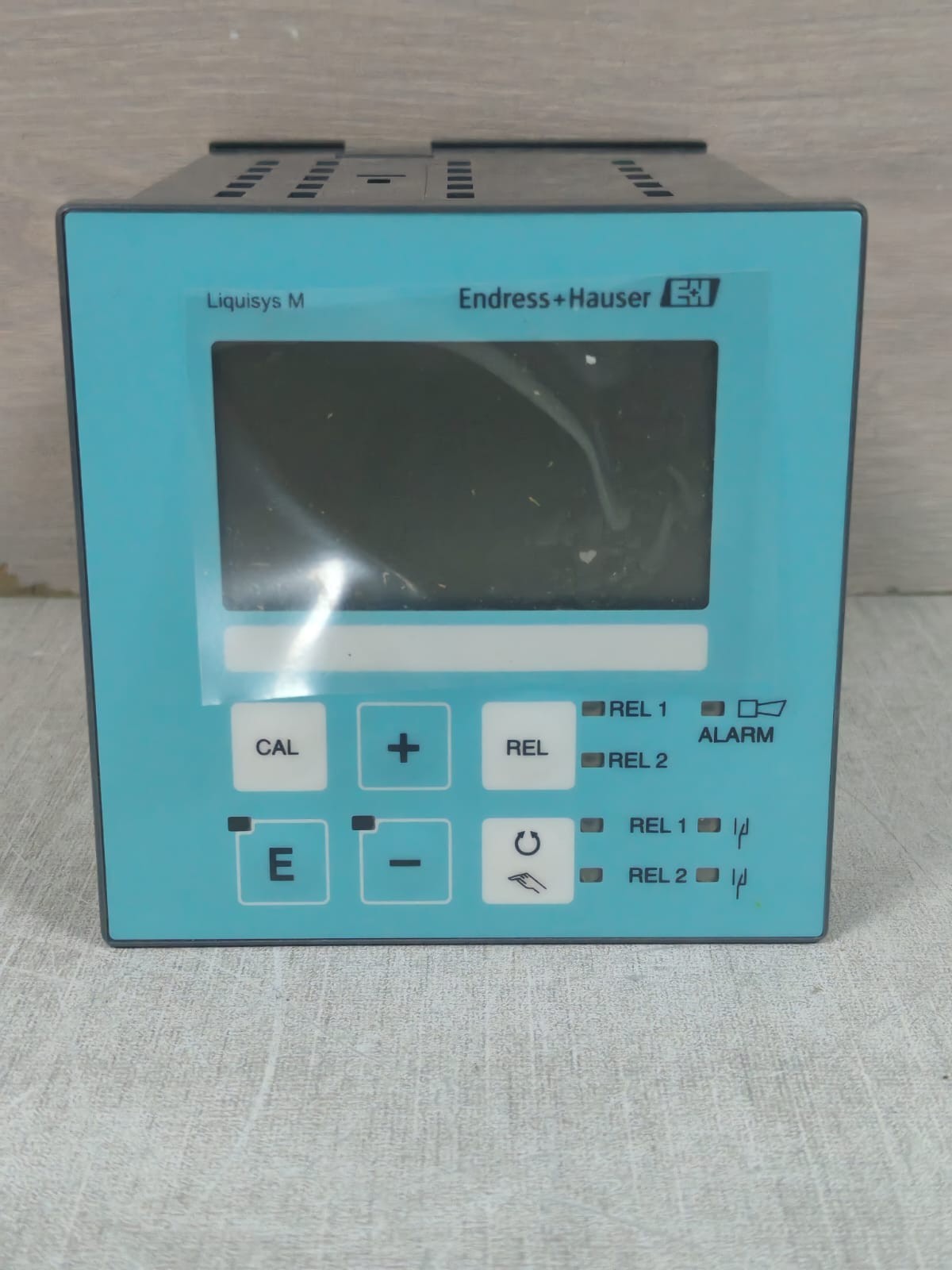 Endress+Hauser CLM223-CD0010 ENDRESS+HAUSER LIQUISYS M CLM223-CD0010 CONDUCTIVITY TRANSMITTER 230VAC 2