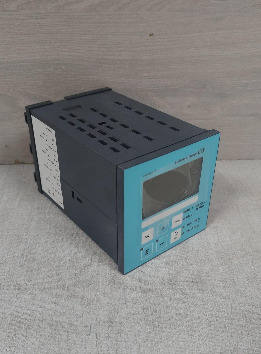 Endress+Hauser CLM223-CD0010 ENDRESS+HAUSER LIQUISYS M CLM223-CD0010 CONDUCTIVITY TRANSMITTER 230VAC 5