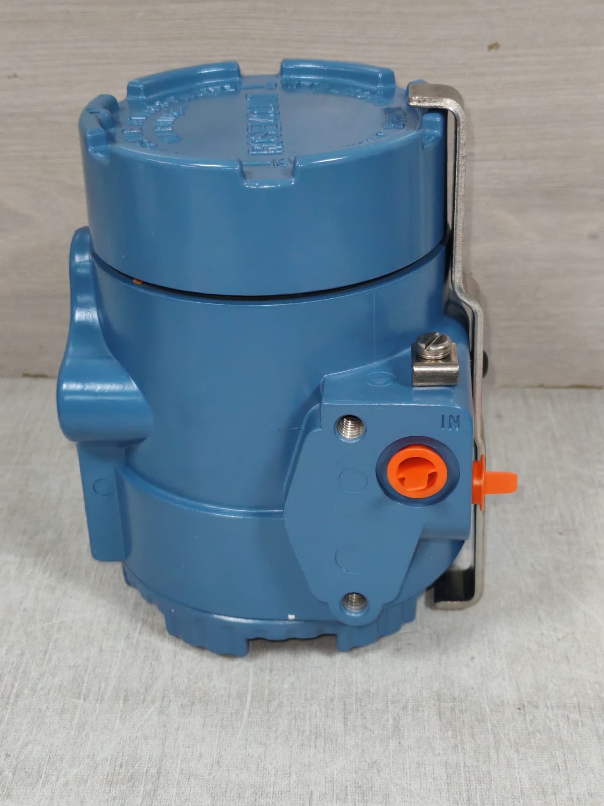 ROSEMOUNT ANALYTICAL 3311DS3J1E9B2F2 ROSEMOUNT ANALYTICAL 3311 / 3311DS3J1E9B2F2 CURRENT TO PRESSURE TRANSDUCER 100MA 4