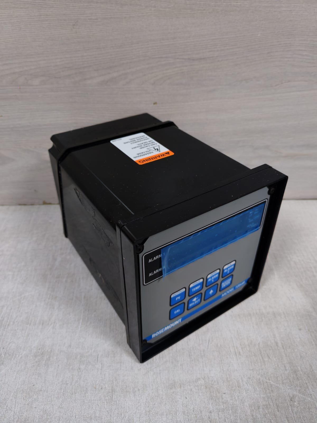 ROSEMOUNT ANALYTICAL 1054BLC-01 ROSEMOUNT ANALYTICAL 1054B / 1054BLC-01 LOW CONDUCTIVITY ANALYZER LCD 115-230VAC 6