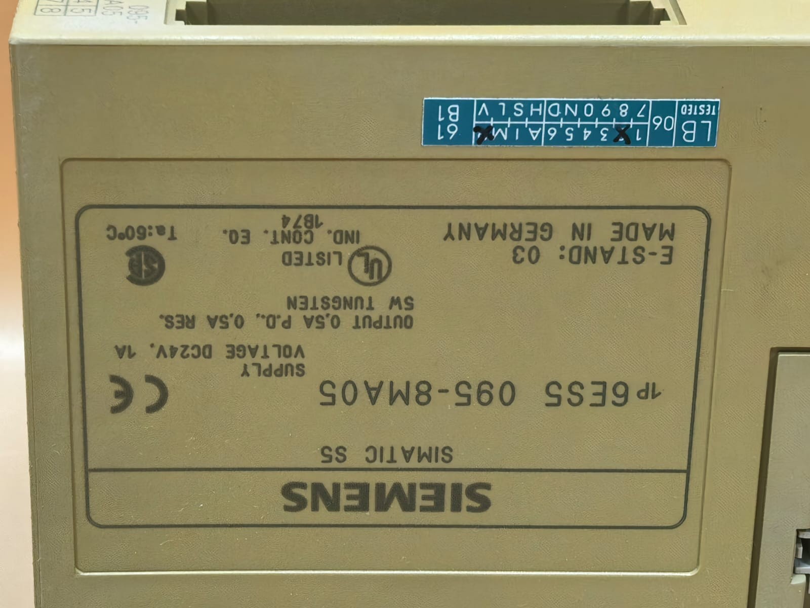 Siemens 6ES5 095-8MA05 SIEMENS 6ES5 095-8MA05 SIMATIC S5 COMPACT CONTROLLER 3