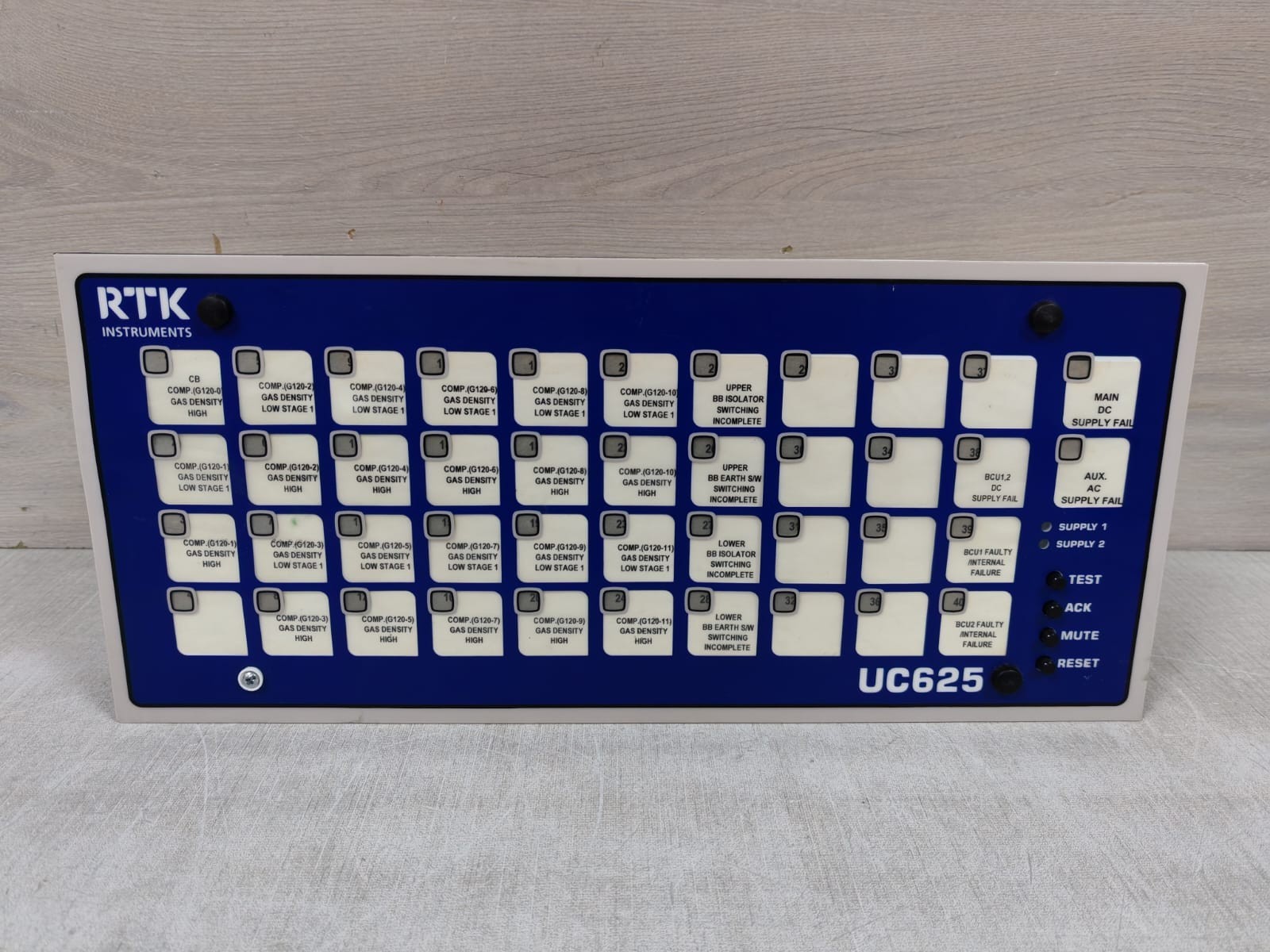 RTK INSTRUMENTS UC625 / UC625-40-YW-HH-024D-R-M3 RTK INSTRUMENTS UC625 / UC625-40-YW-HH-024D-R-M3 ALARM ANNUNCIATOR 24VDC 2