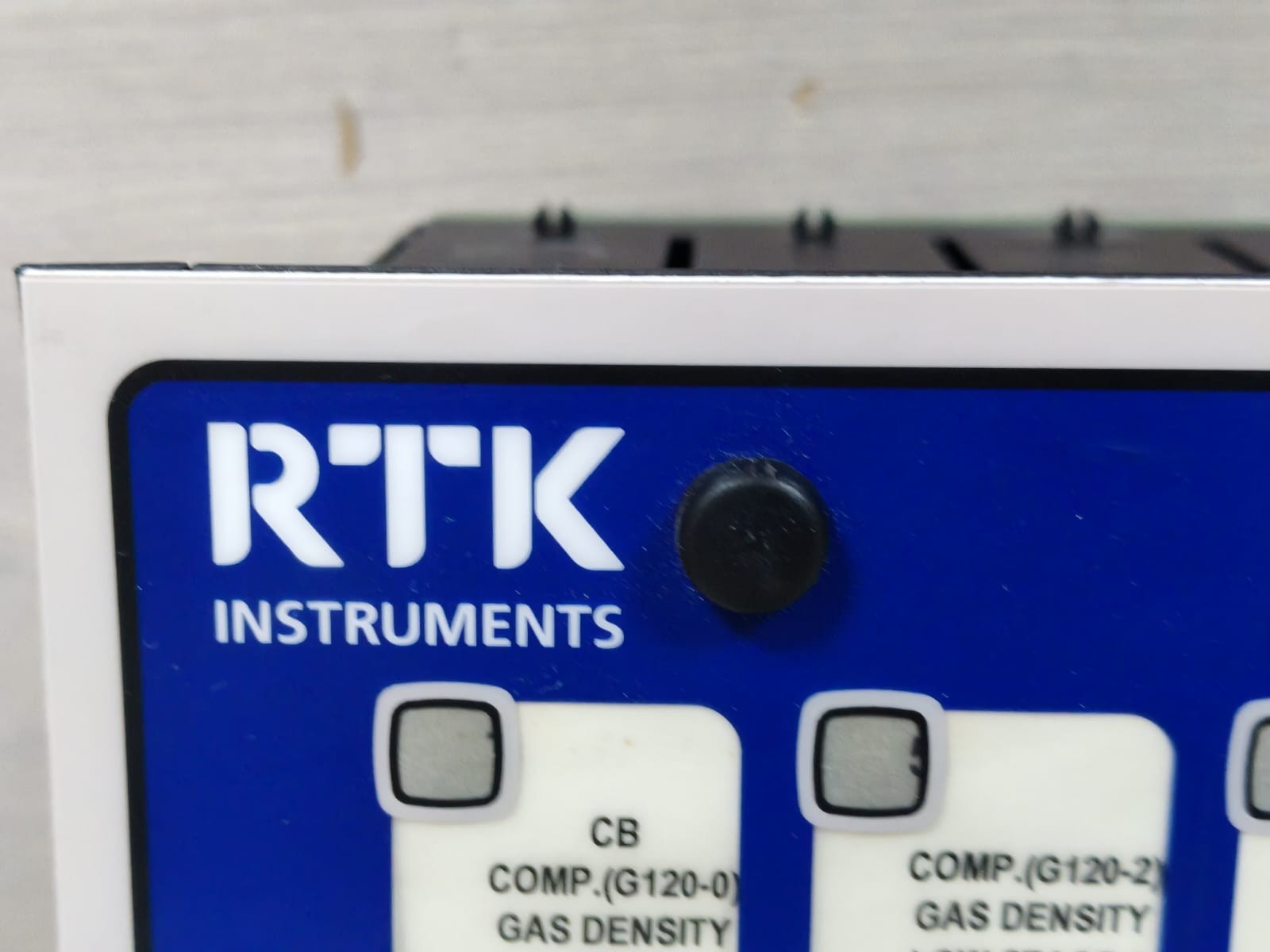 RTK INSTRUMENTS UC625 / UC625-40-YW-HH-024D-R-M3 RTK INSTRUMENTS UC625 / UC625-40-YW-HH-024D-R-M3 ALARM ANNUNCIATOR 24VDC 3