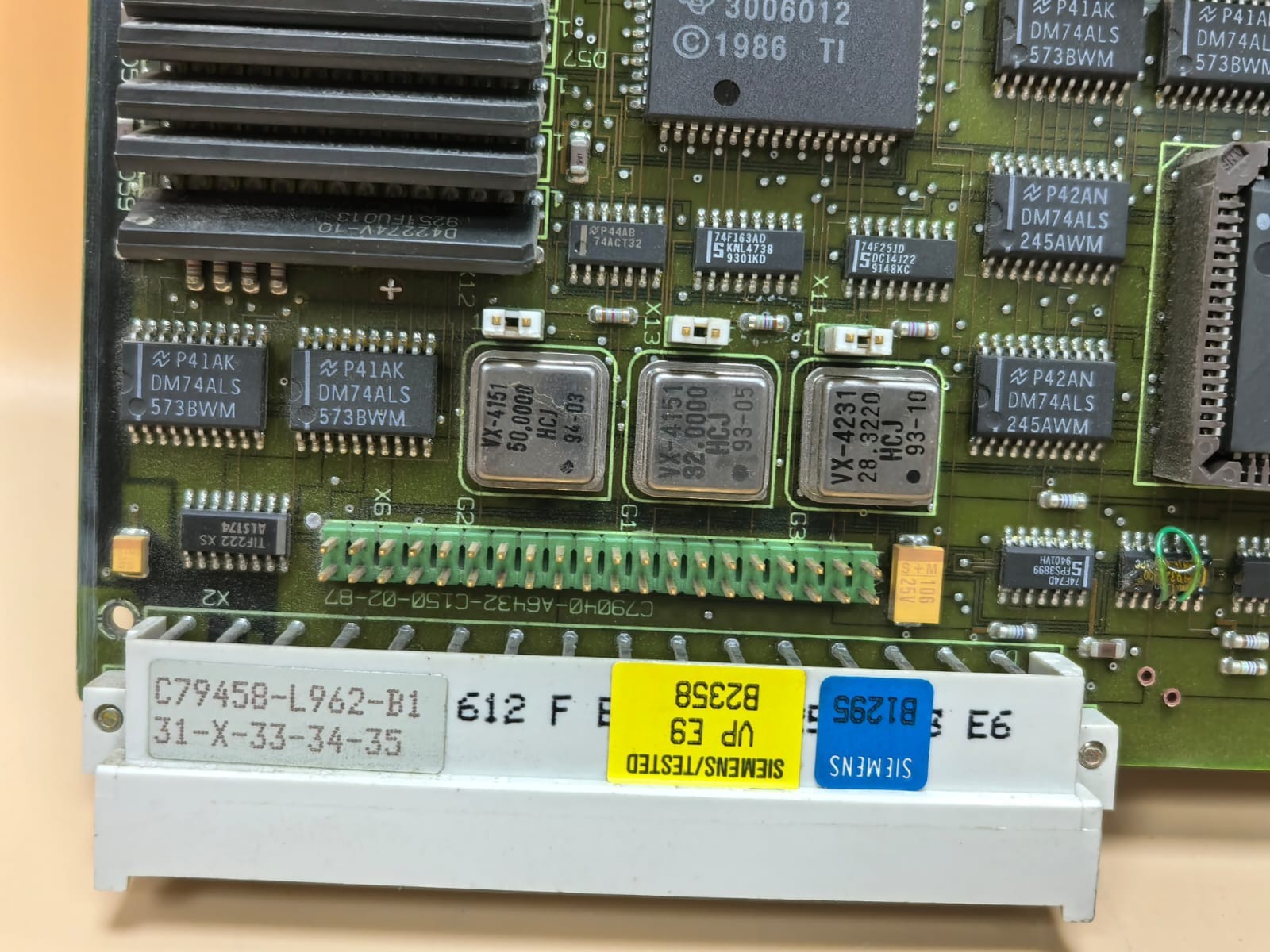 Siemens 6AV4012-0AA10-0AB0 SIEMENS COROS 6AV4012-0AA10-0AB0 COMMUNICATION PROCESSOR MODULE 8