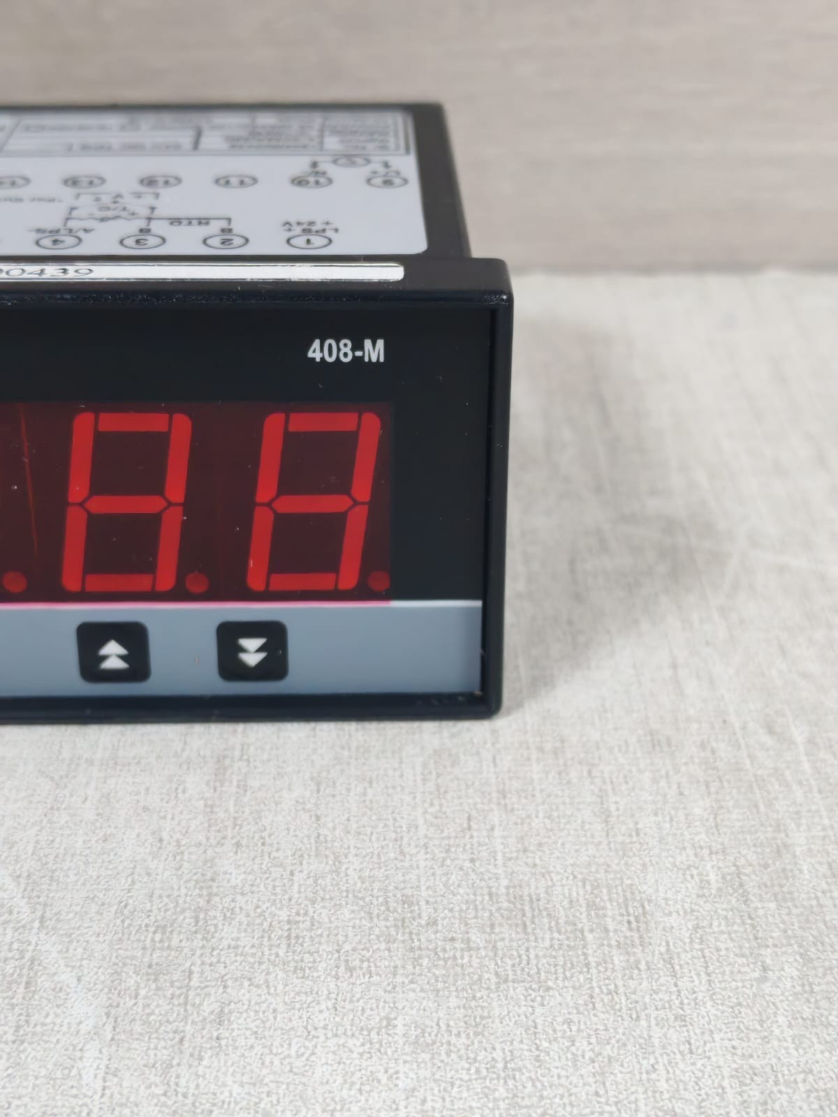 MASIBUS 408-M / 408M-C-U2 MASIBUS 408-M / 408M-C-U2 DIGITAL INDICATOR 24VDC 4