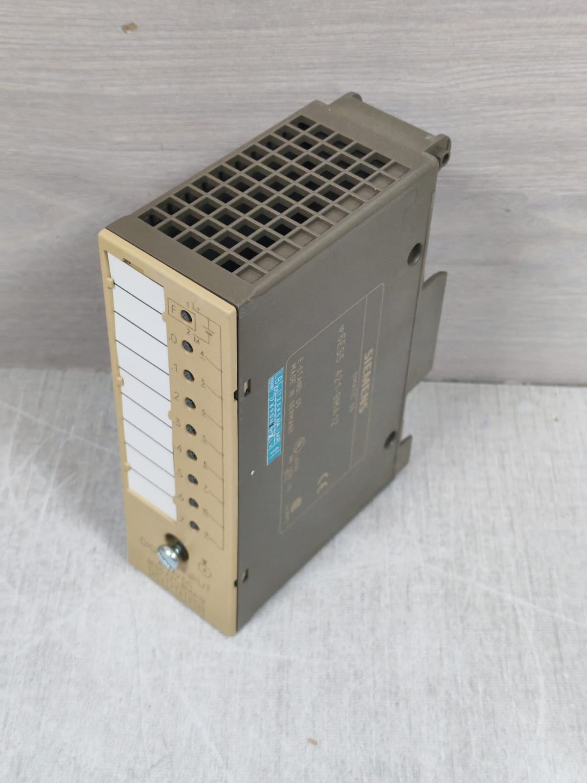 Siemens 6ES5-421-8MA12 SIEMENS SIMATIC S5 6ES5-421-8MA12 DIGITAL INPUT MODULE 24VDC 5