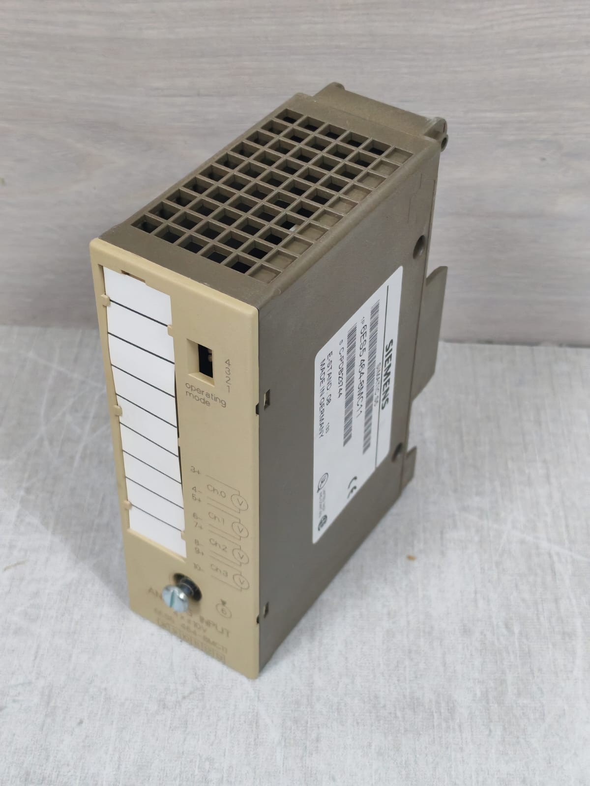 Siemens 6ES5-464-8MC11 SIEMENS SIMATIC S5 6ES5-464-8MC11 ANALOG INPUT MODULE 24VDC 4