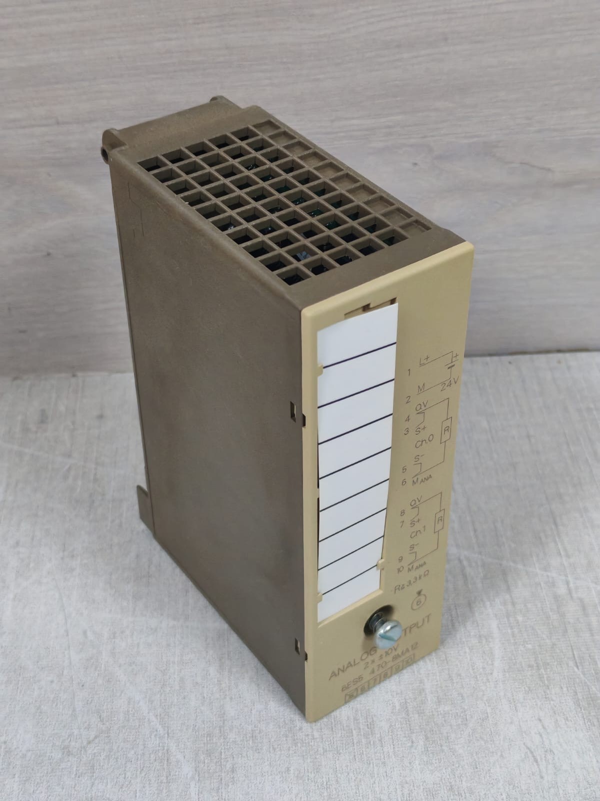 Siemens 6ES5-470-8MA12 SIEMENS SIMATIC S5 6ES5-470-8MA12 ANALOG INPUT MODULE 24VDC 4
