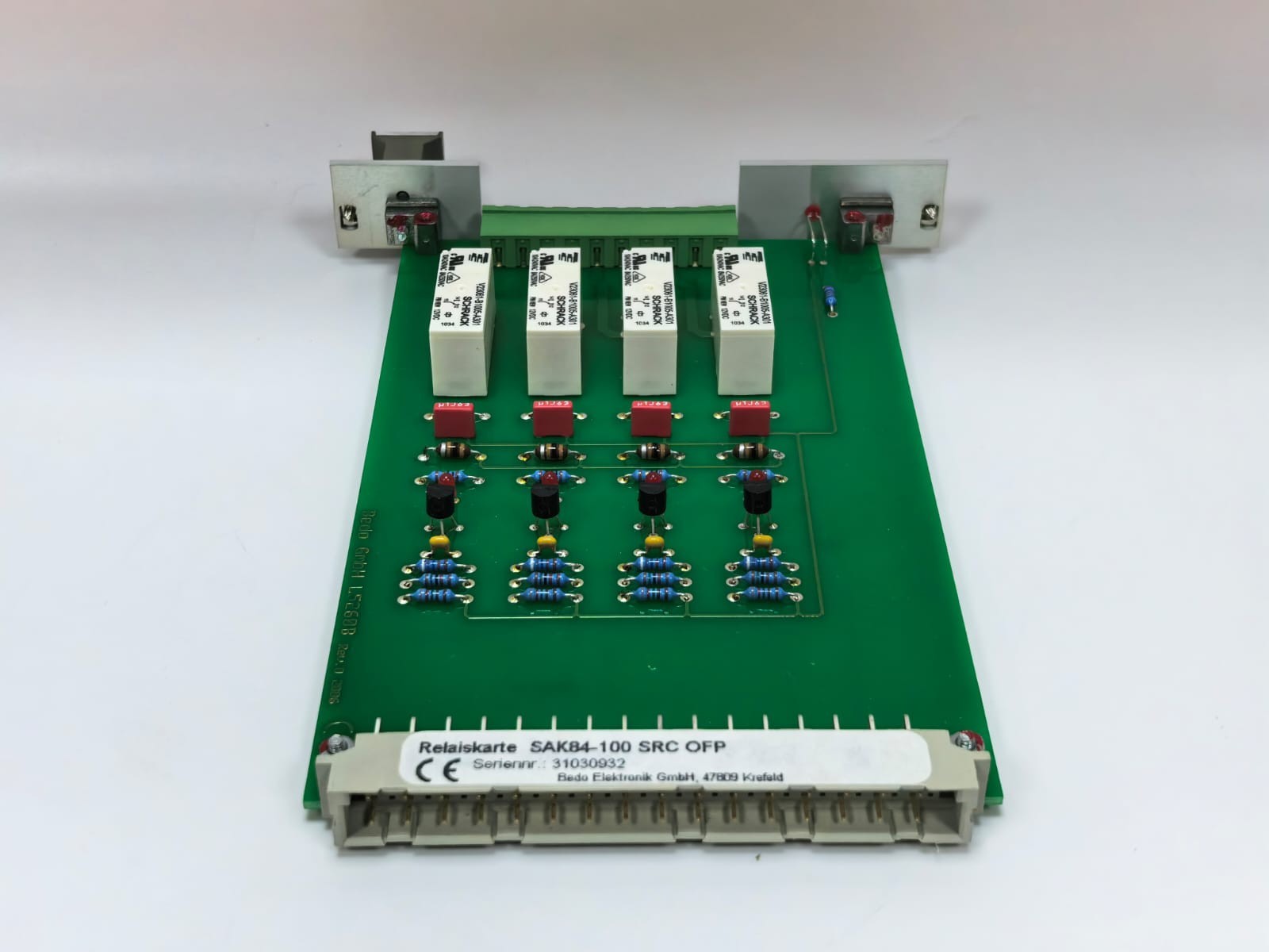 BEDO SAK84-100 BEDO RELAISKARTE SAK84-100 SRC OFP RELAIS OUTPUT-D0-4 5