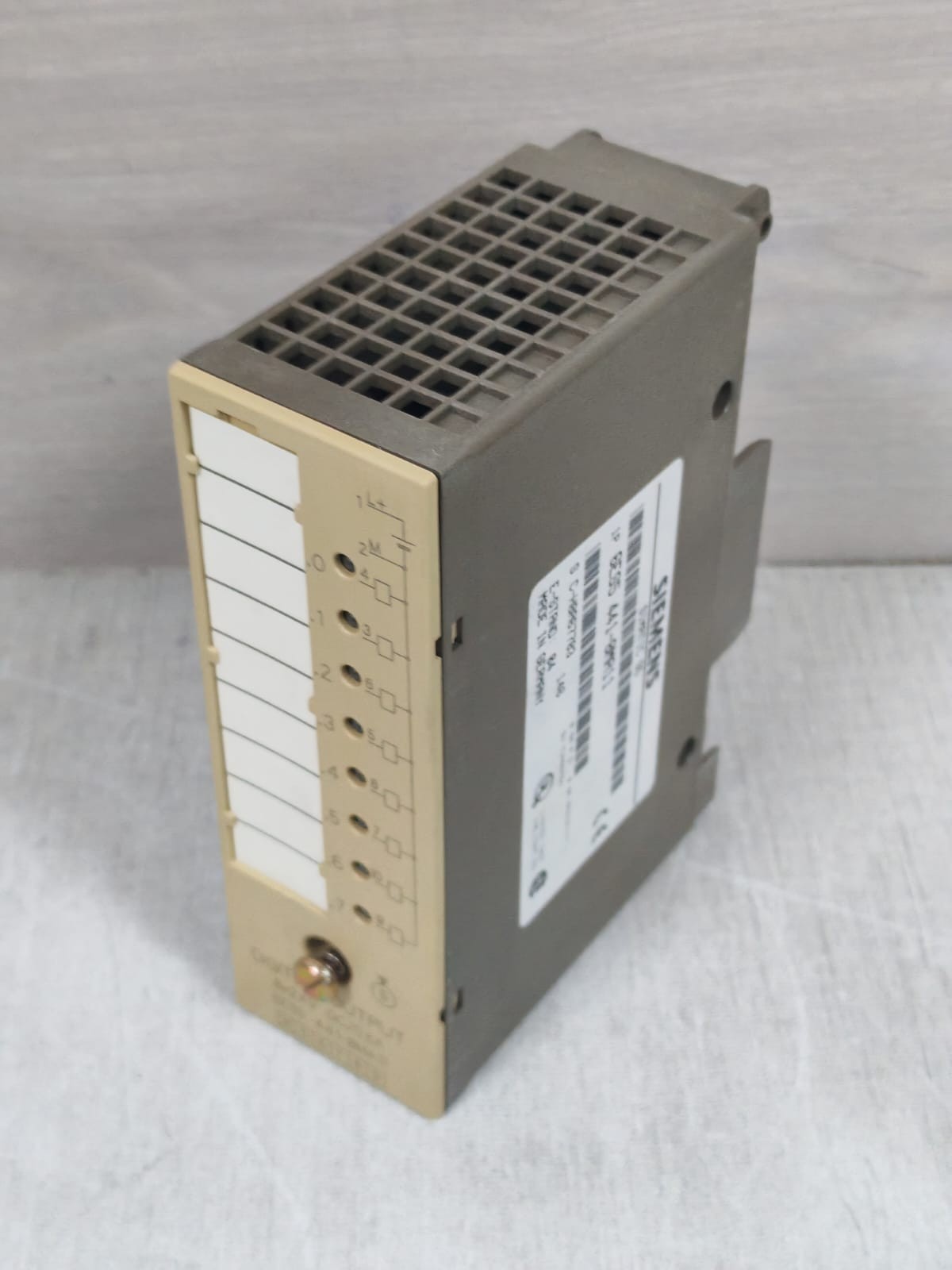 Siemens 6ES5-441-8MA11 SIEMENS SIMATIC S5 6ES5-441-8MA11 DIGITAL OUTPUT MODULE 24VDC 4