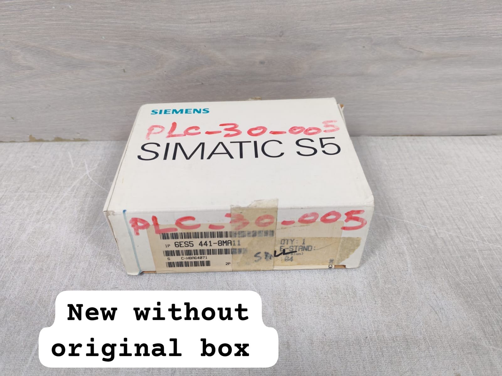 Siemens 6ES5-441-8MA11 SIEMENS SIMATIC S5 6ES5-441-8MA11 DIGITAL OUTPUT MODULE 24VDC 10