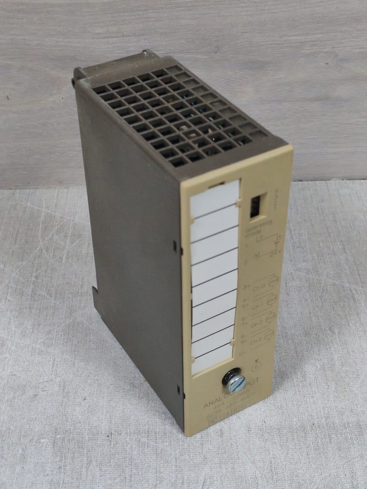 Siemens 6ES5-464-8ME11 SIEMENS SIMATIC S5 6ES5-464-8ME11 ANALOG INPUT MODULE 4