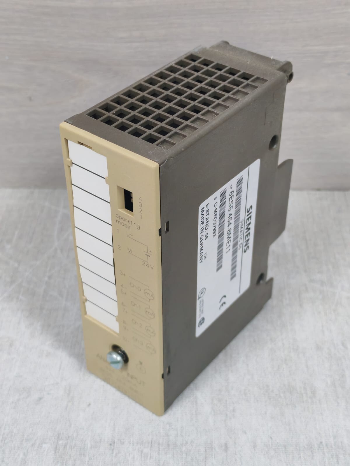 Siemens 6ES5-464-8ME11 SIEMENS SIMATIC S5 6ES5-464-8ME11 ANALOG INPUT MODULE 5