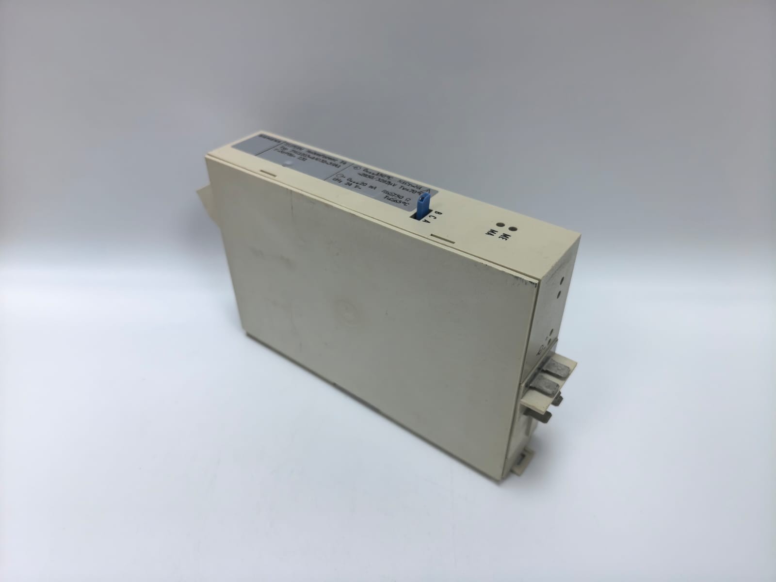 Siemens 7NG1203-4AD32-3RA1 SIEMENS 7NG1203-4AD32-3RA1 TELEPERM TRANSDUCER 8