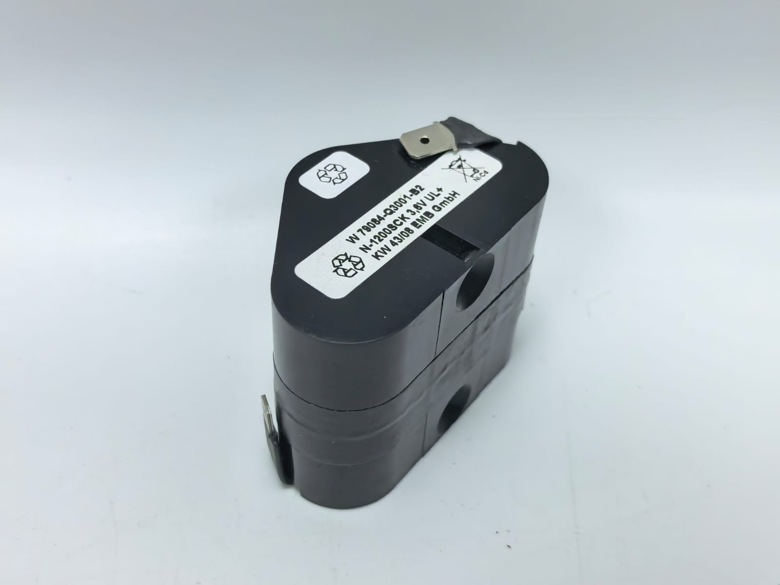 Siemens W 79084-Q3001-B2 SIEMENS W 79084-Q3001-B2 BATTERY PACK FOR SIMATIC S5 7