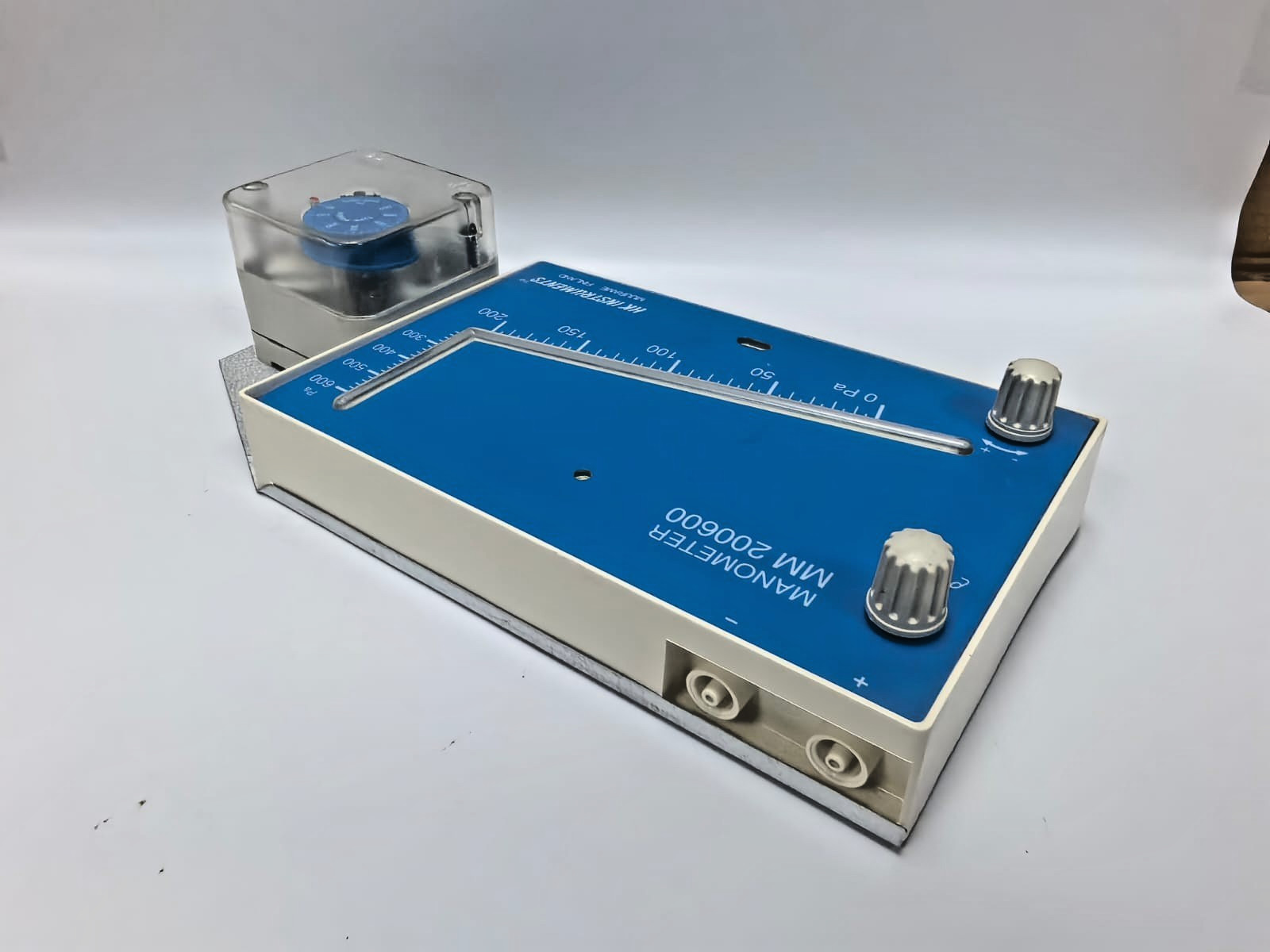 HK INSTRUMENTS MM-200600 HK INSTRUMENTS MANOMETER MM 200600 8