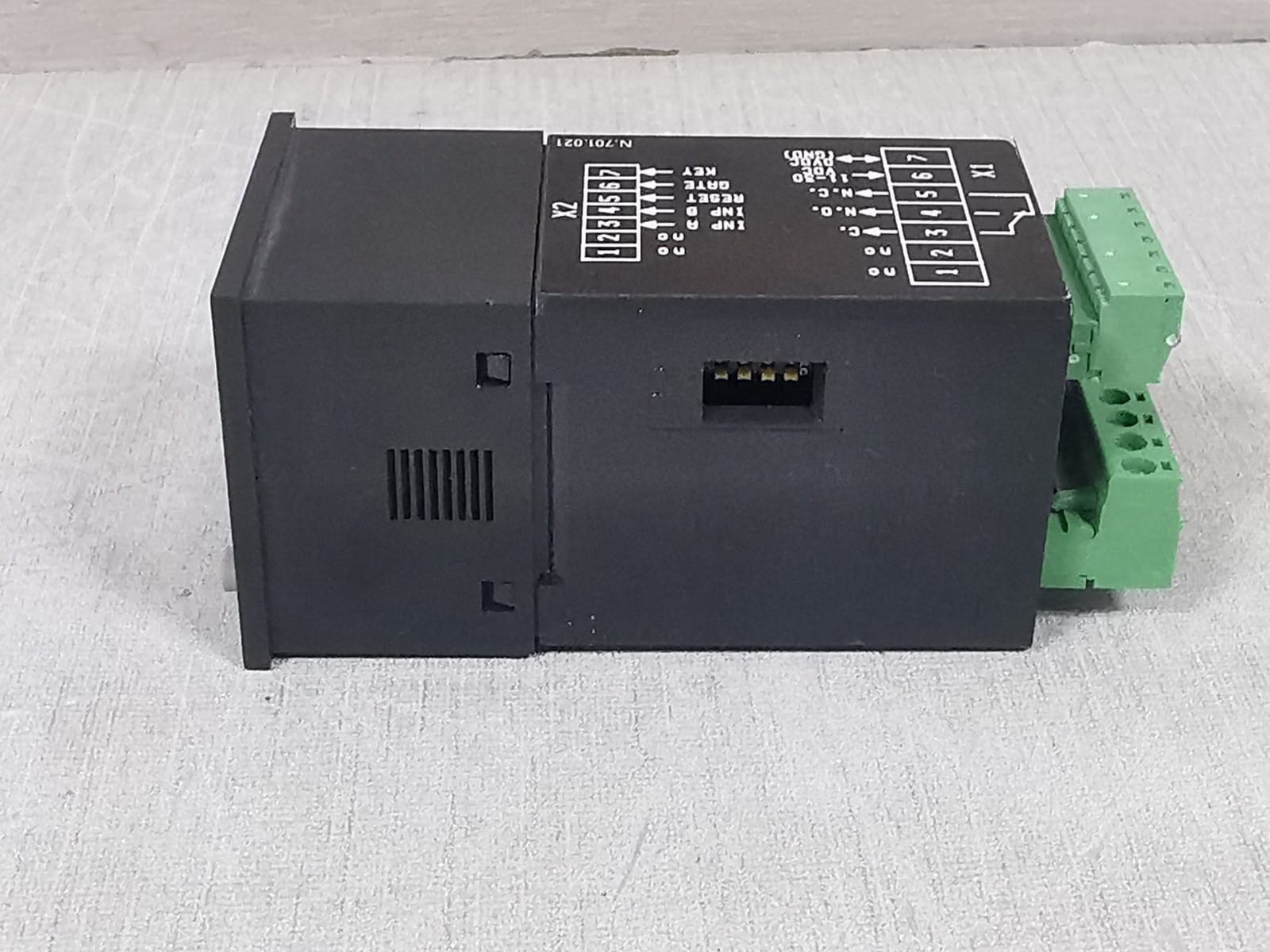 Eaton E5-148-C1422 EATON E5-148-C1422 6-DIGIT PRESET COUNTER 10-30VDC 6