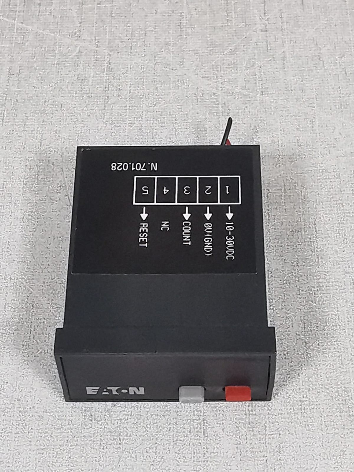 Eaton E5-024-E0402 EATON E5-024-E0402 1-CHANNEL 1/32 DIN LED MULTI-FUNCTIION TOTALISER 4