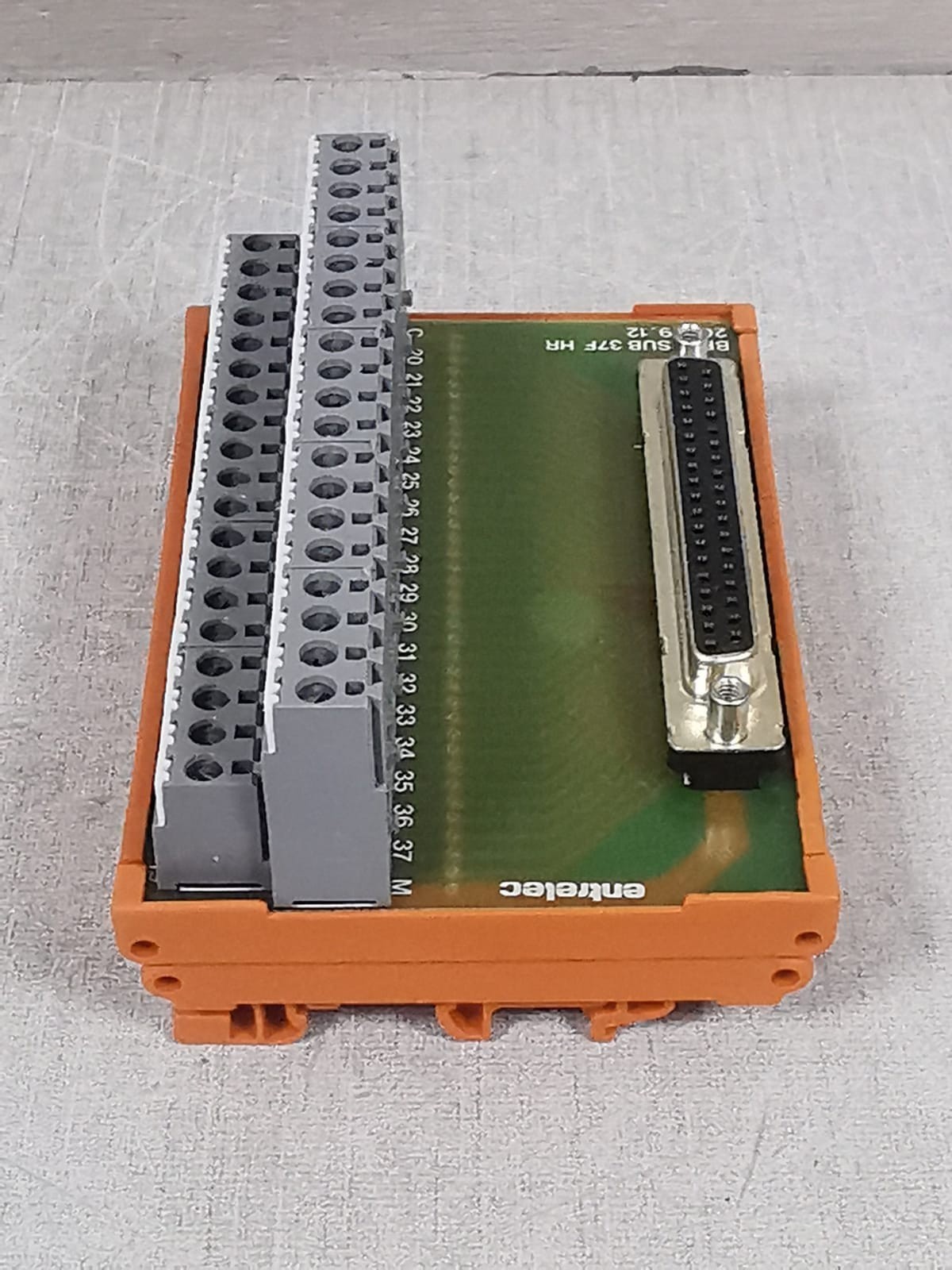 ENTRELEC BY ABB BFM.SUB 37F HR 20359.12 ENTRELEC BY ABB BFM.SUB 37F HR 20359.12 TERMINAL BLOCK 8