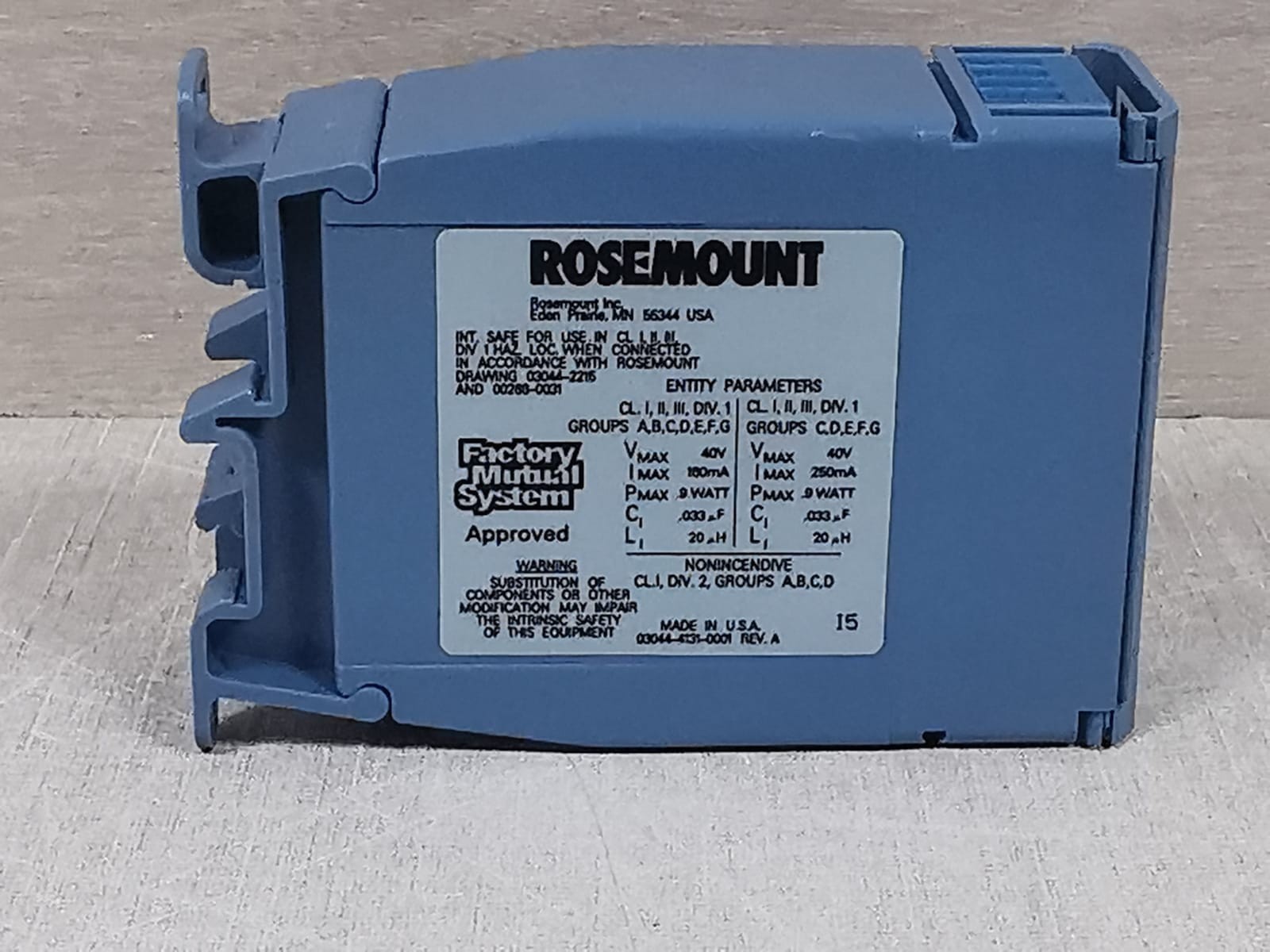 Rosemount 3044CR9 / 3044CR0I5 ROSEMOUNT 3044CR9 / 3044CR0I5 TEMPERATURE TRANSMITTER 0-100 DEG C 7