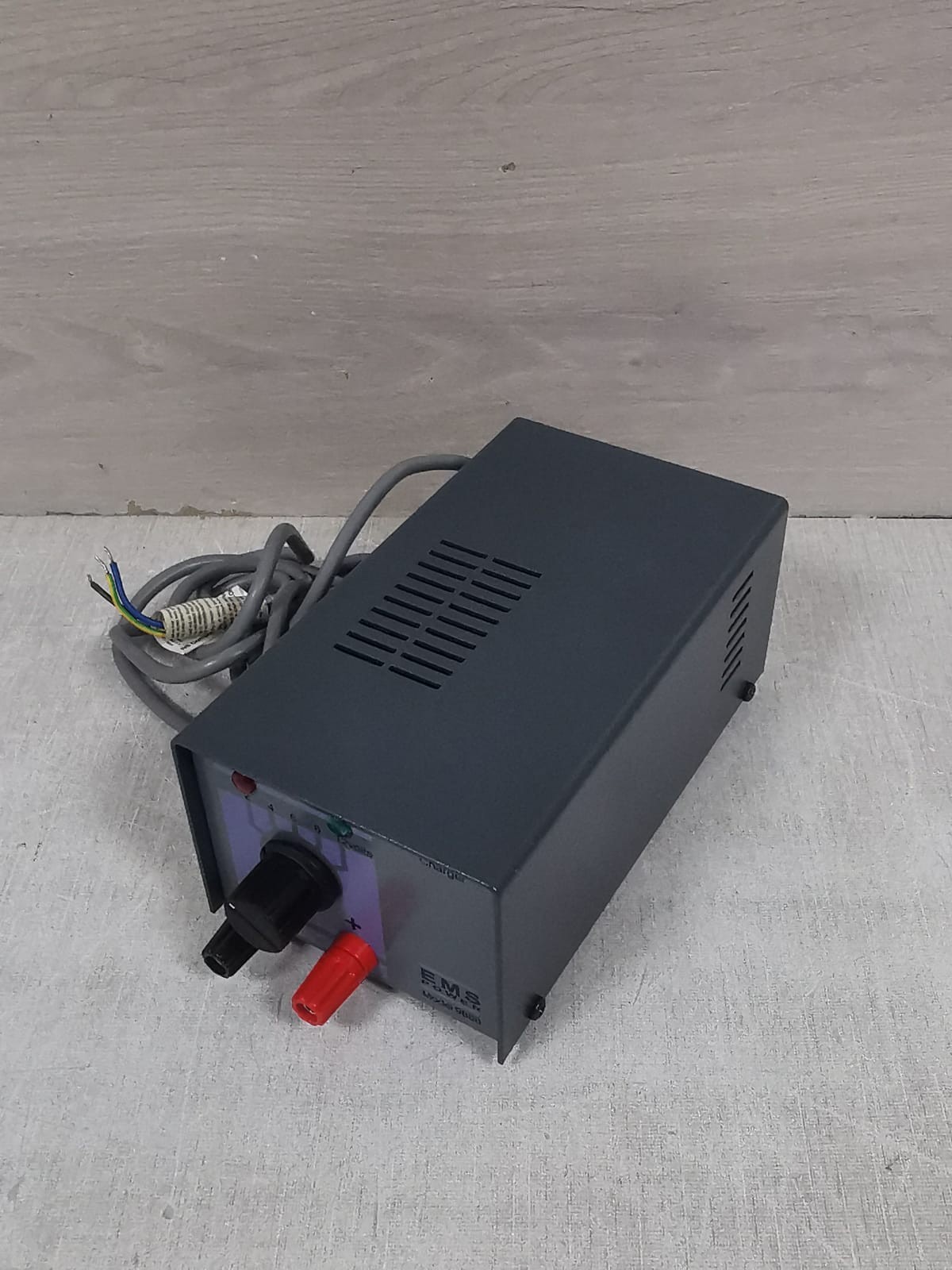 EMS POWER MODEL-9888 EMS POWER MODEL 9888 BATTERY CHARGER 6