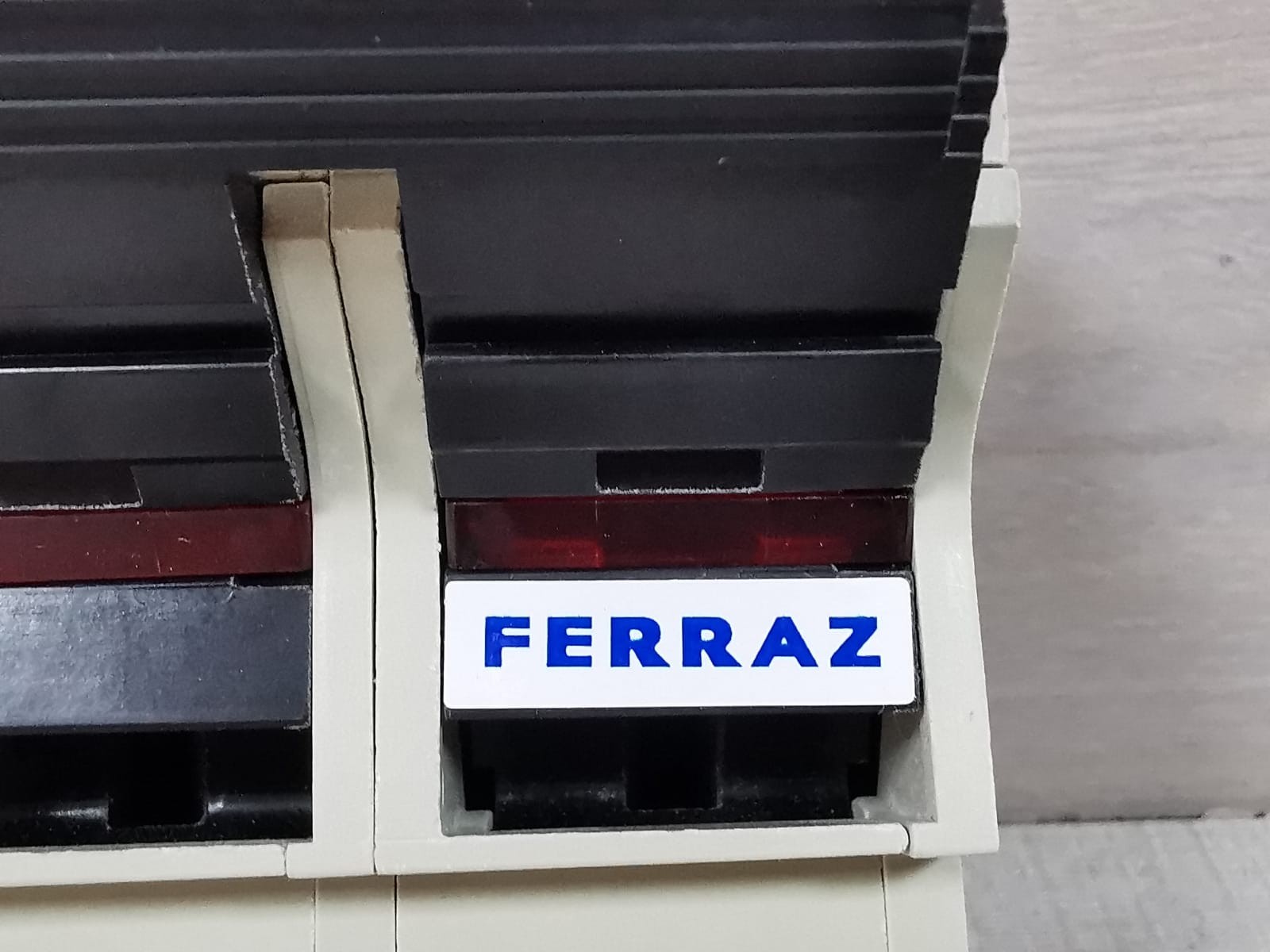 FERRAZ X220406 ST22IIID FERRAZ X220406 ST22IIID FUSE HOLDER 690V 3