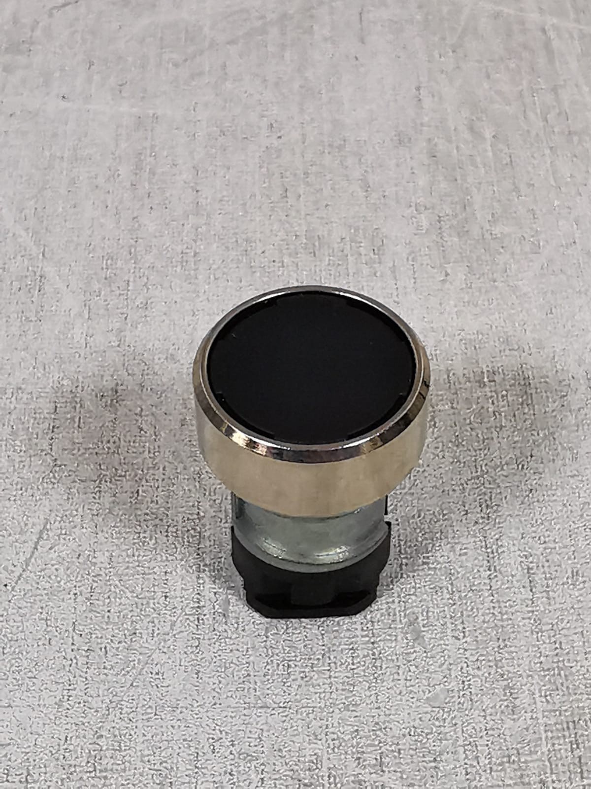 Siemens 3SB3 601-0AA11 3SB3 601-0AA11 DRUCKTASTER PUSH BUTTON 3
