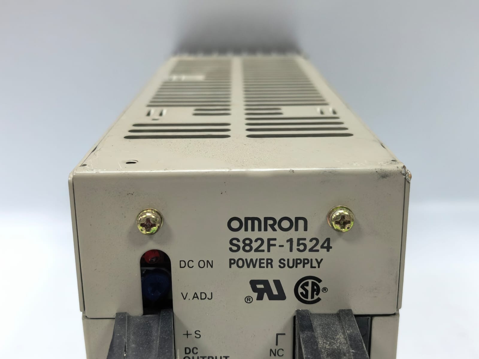 Omron S82F-1524 OMRON S82F-1524 POWER SUPPLY 2