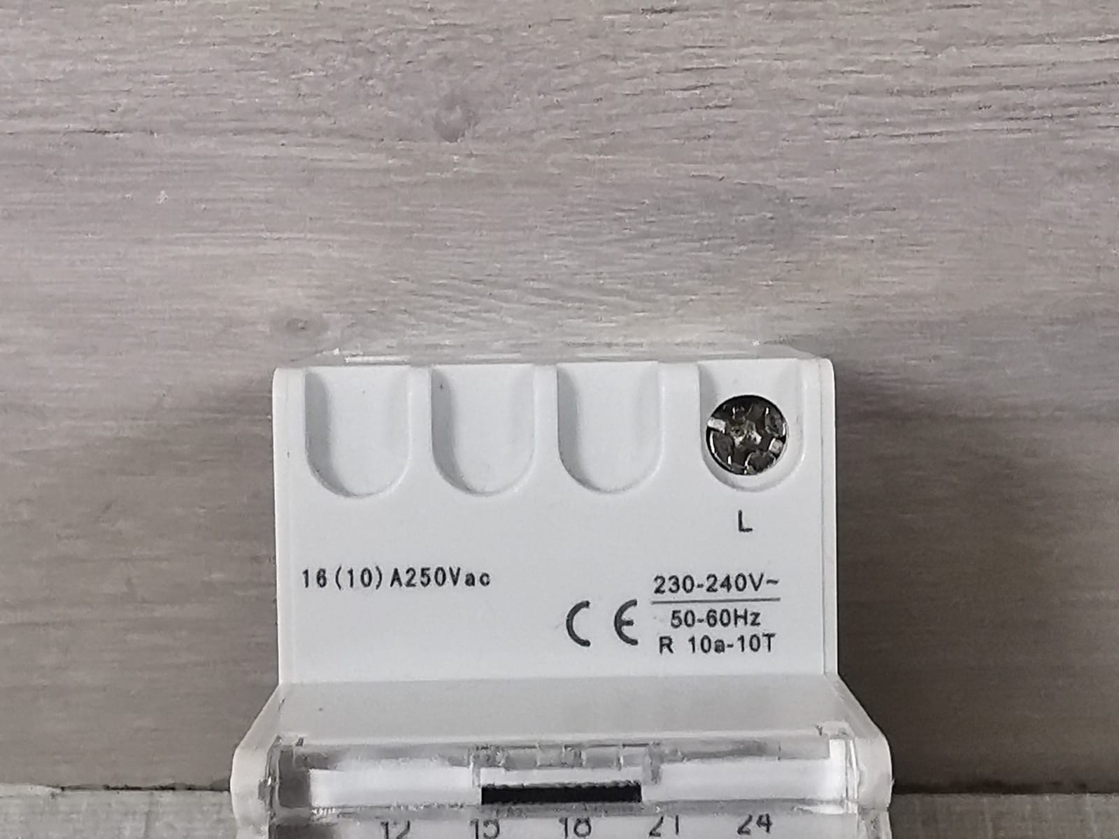 Unbranded TIM-CH01-11 TIM-CH01-11 PROGRAMMABLE TIMER 230-240V 3