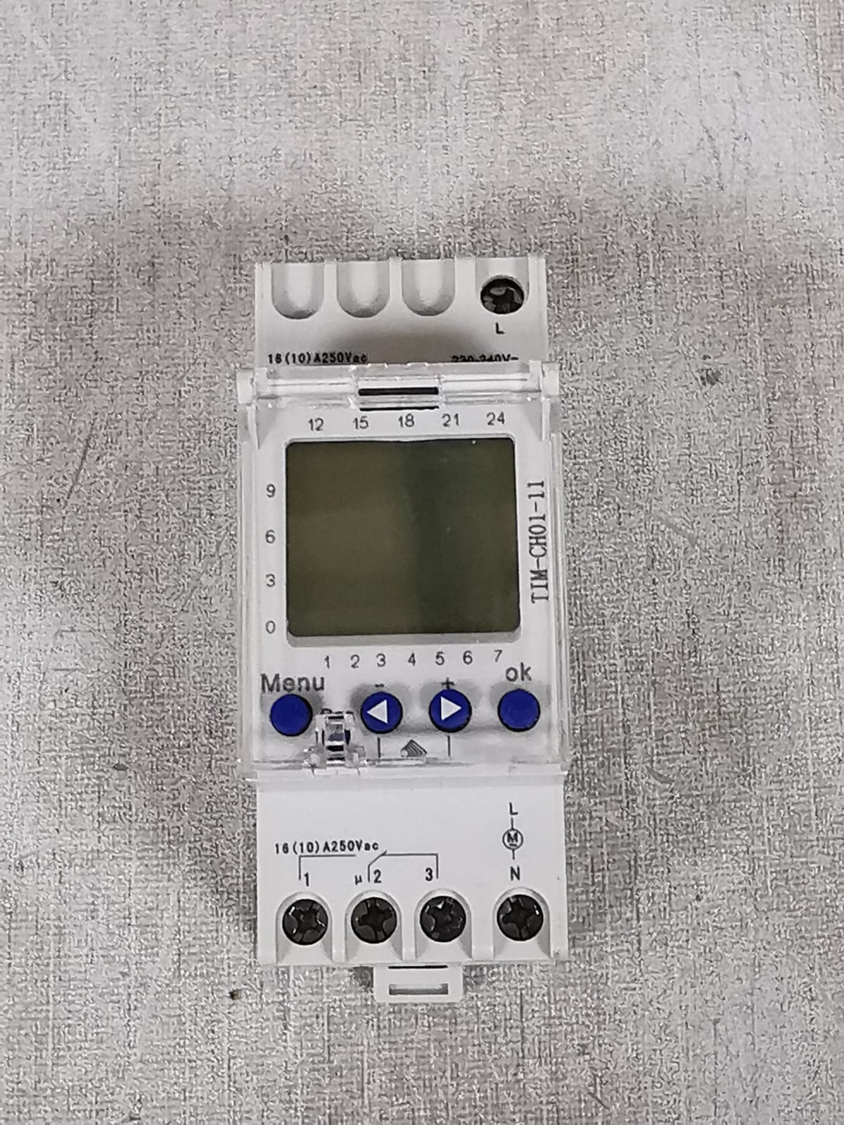 Unbranded TIM-CH01-11 TIM-CH01-11 PROGRAMMABLE TIMER 230-240V 10