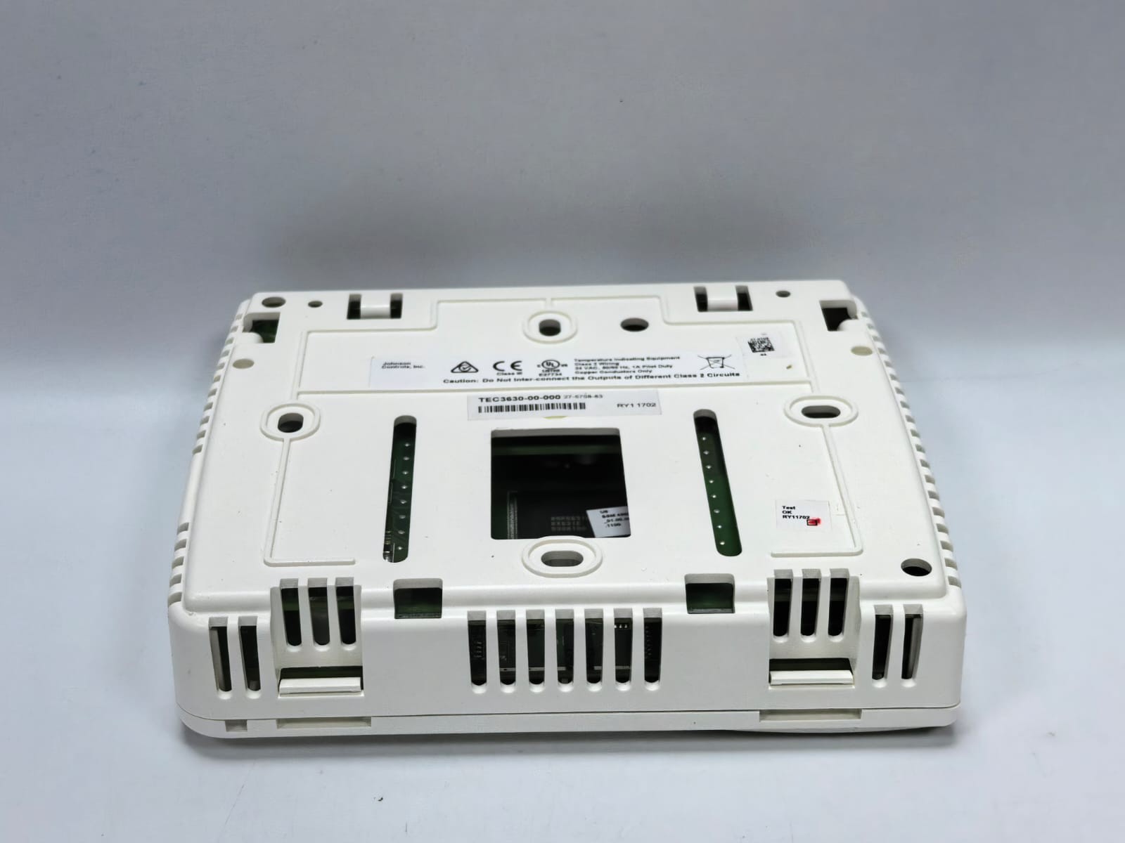 Johnson Controls TEC3630-00-000 JOHNSON CONTROLS TEC3630-00-000 THERMOSTAT CONTROLLER 7