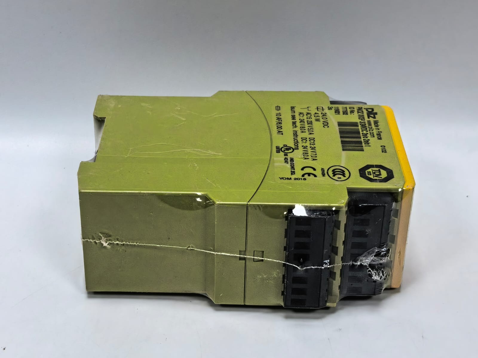 Pilz 777502 PILZ PNOZ XV2P 3/24VDC 2N/O SAFETY RELAY 777502 7