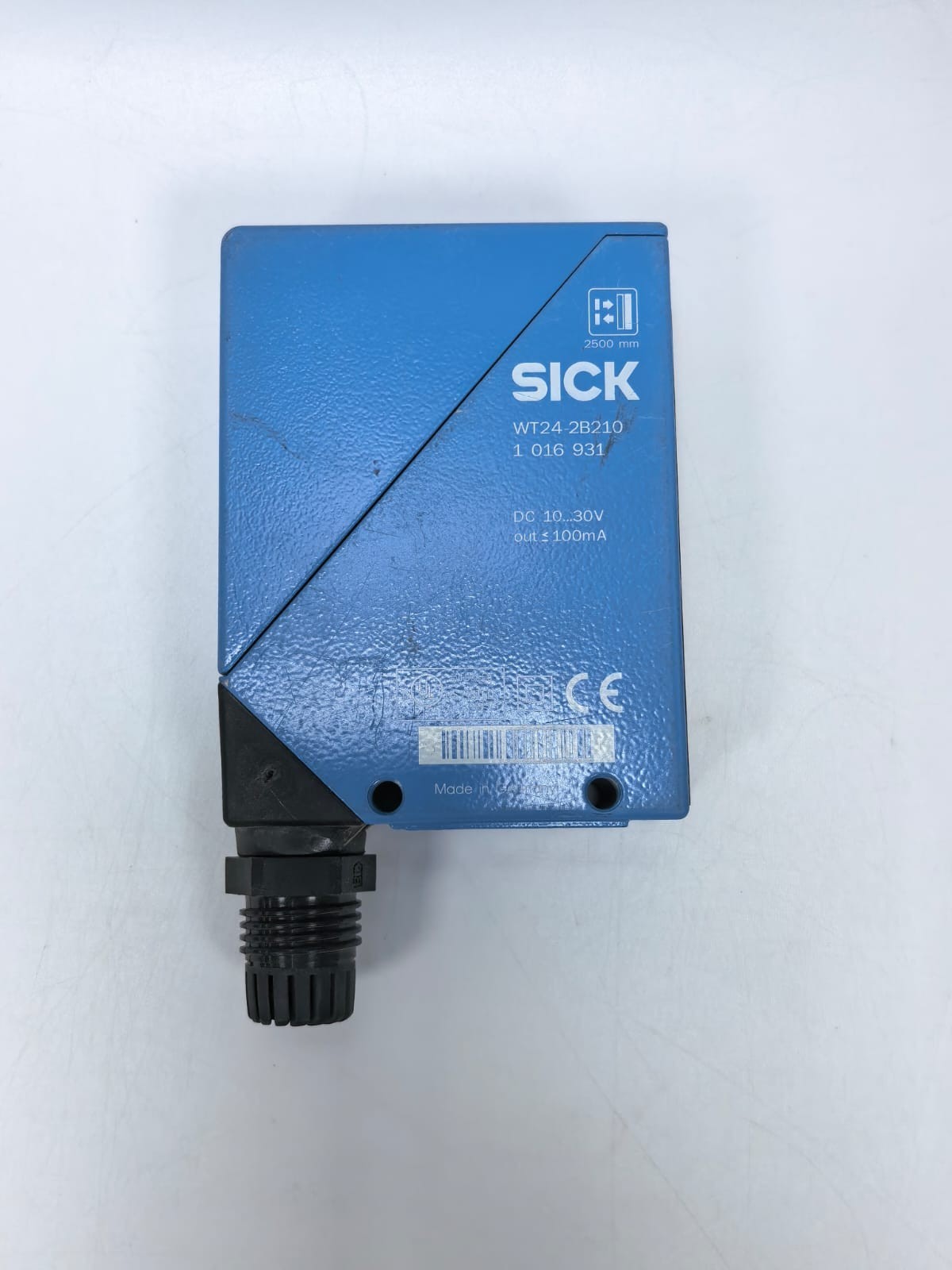 SICK WT24-2B210 PHOTOELECTRIC SENSOR