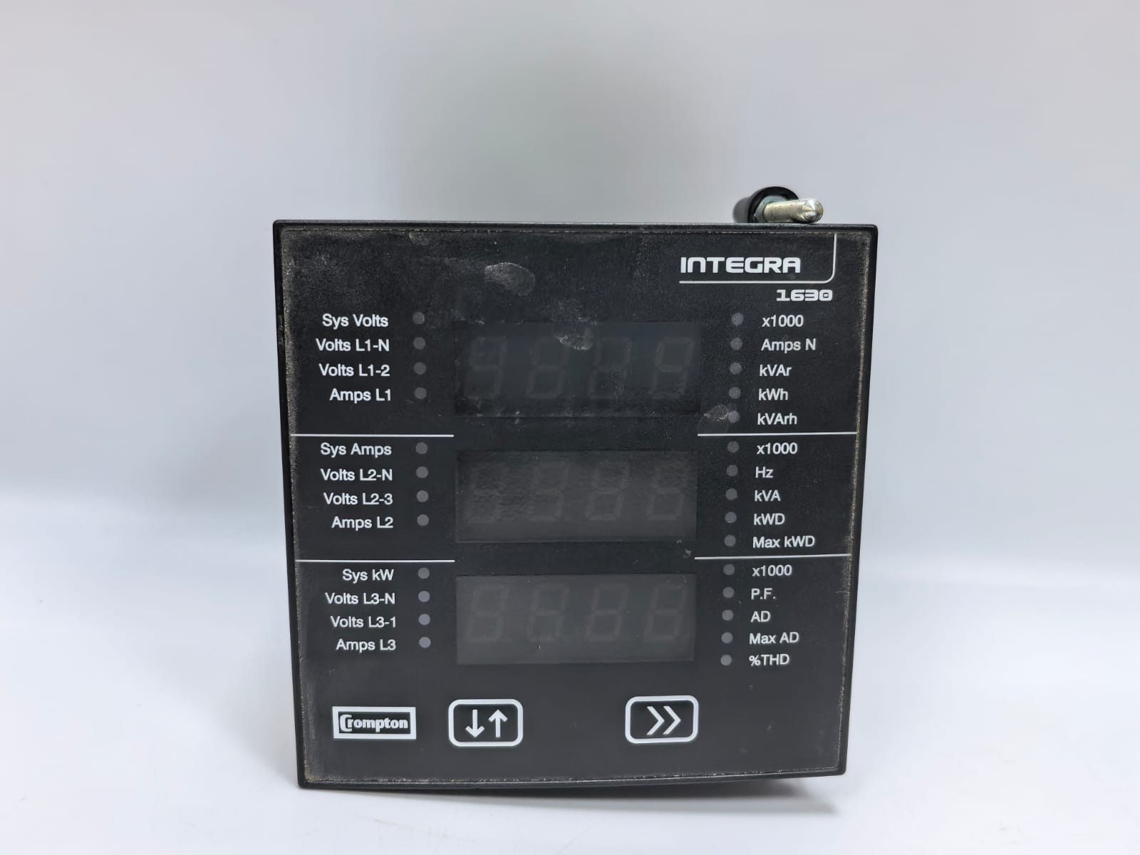 CROMPTON INT-1630-L-1-M-070 CROMPTON INTEGRA INT-1630-L-1-M-070 DIGITAL METERING SYSTEM 100-240V 3