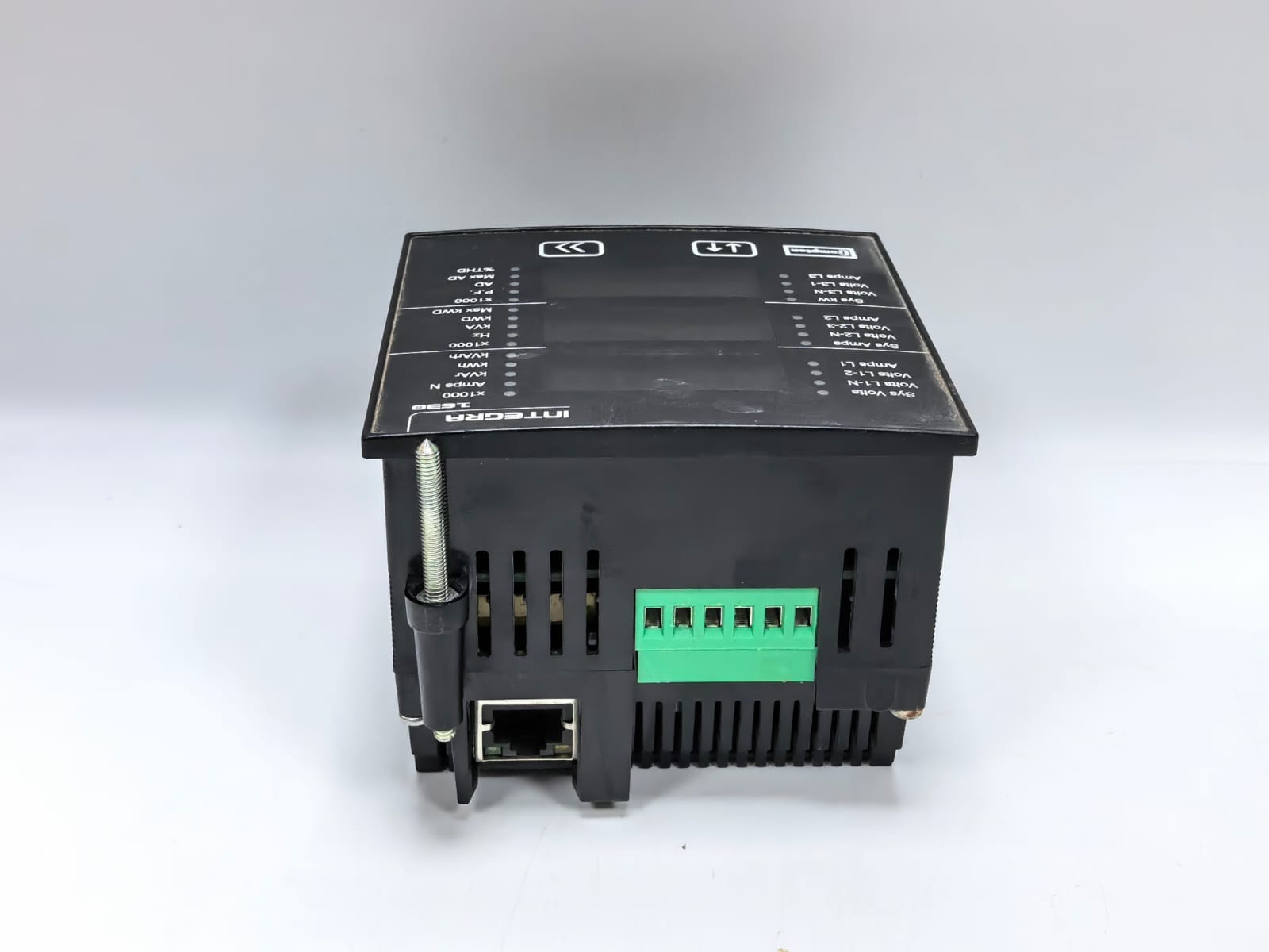 CROMPTON INT-1630-L-1-M-070 CROMPTON INTEGRA INT-1630-L-1-M-070 DIGITAL METERING SYSTEM 100-240V 8