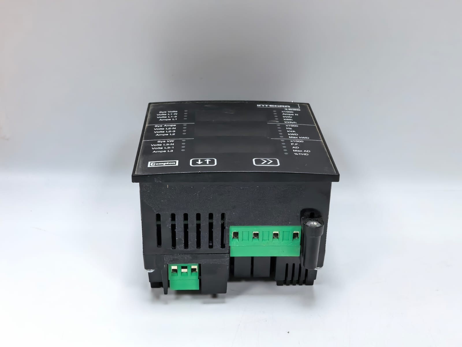 CROMPTON INT-1630-L-1-M-070 CROMPTON INTEGRA INT-1630-L-1-M-070 DIGITAL METERING SYSTEM 100-240V 9