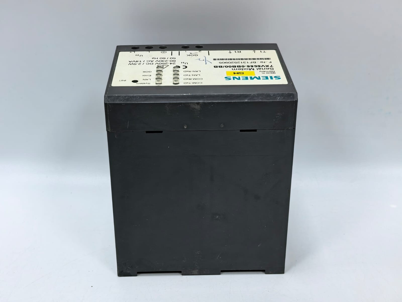 Siemens 7XV5655-0BB00/BB SIEMENS 7XV5655-0BB00/BB ETHERNET MODEM 8